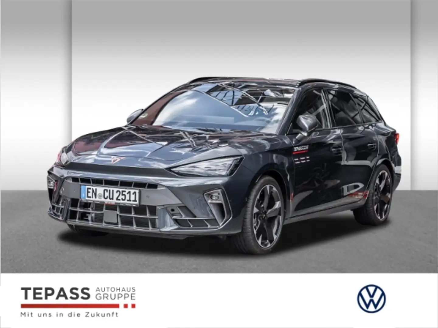 CUPRA Leon Sportstourer 1.5l eTSI NAVI LED AHK SHZ Grau - 1