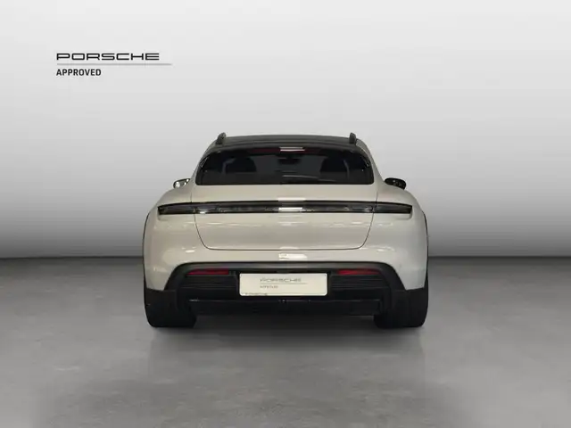 Porsche Taycan view 4