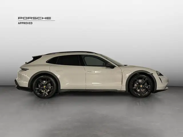 Porsche Taycan view 6
