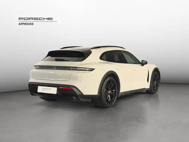 Porsche Taycan view 5