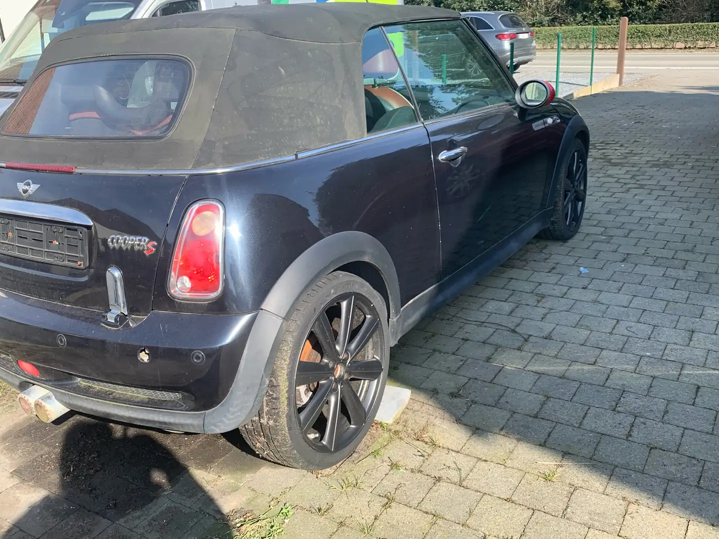 MINI John Cooper Works Cabrio S Sidewalk Kit - 1