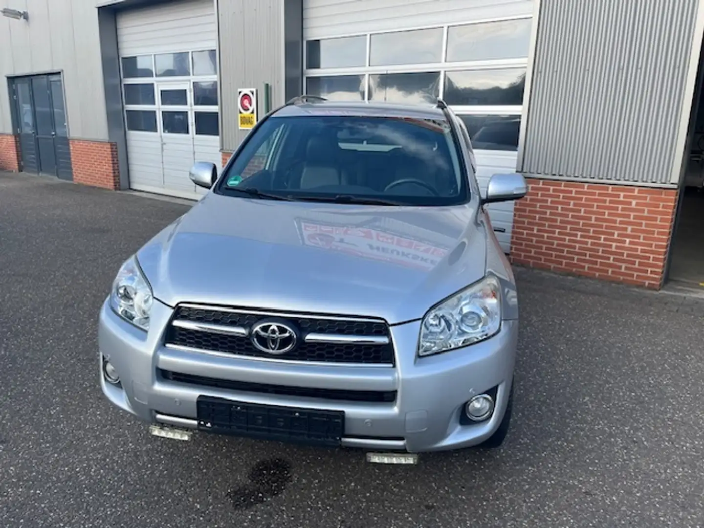 Toyota RAV 4 3zr Grey - 2