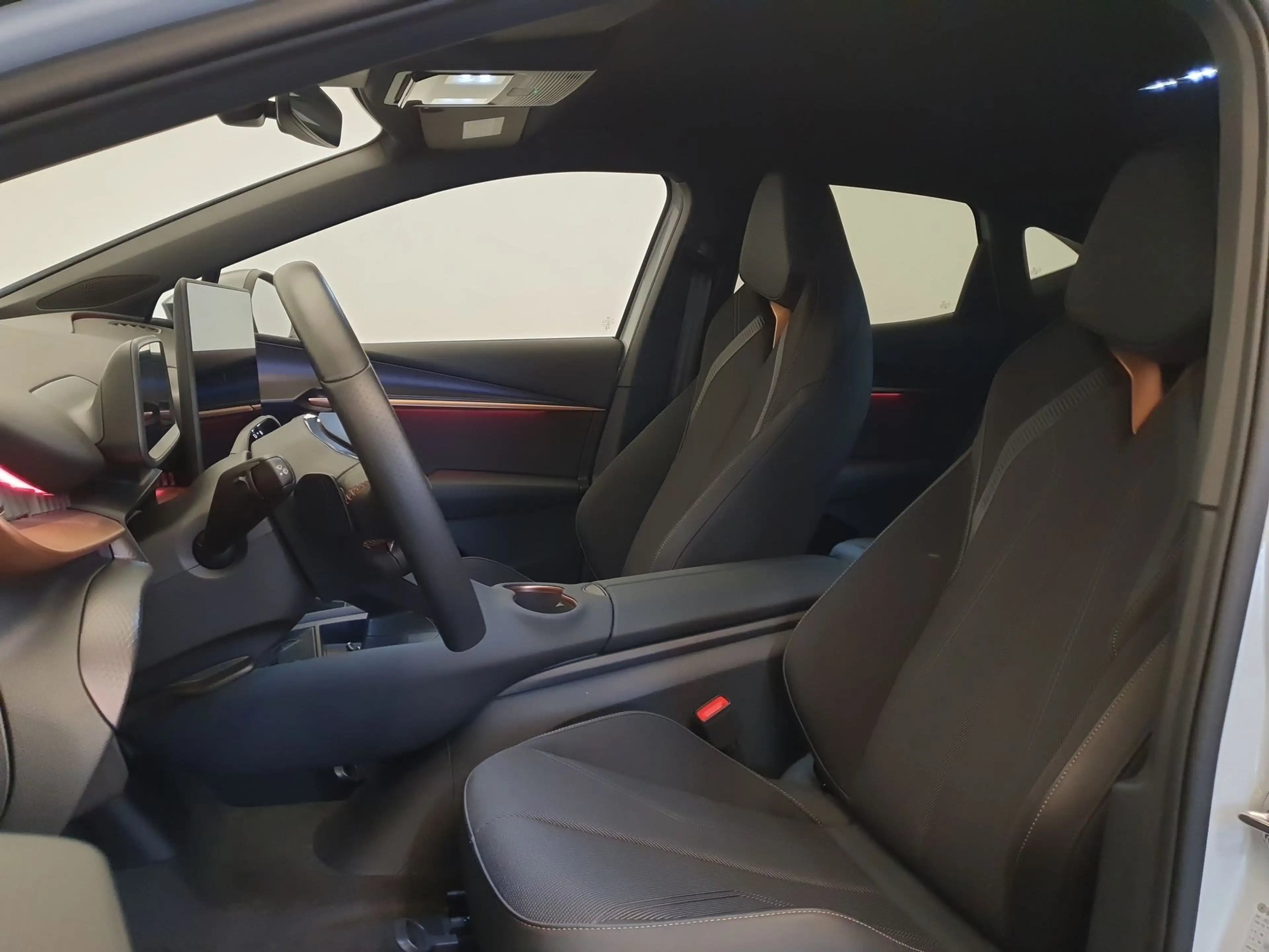 CUPRA Tavascan Business 82 kWh 286pk Camera, Acc, Keyless — photo 24