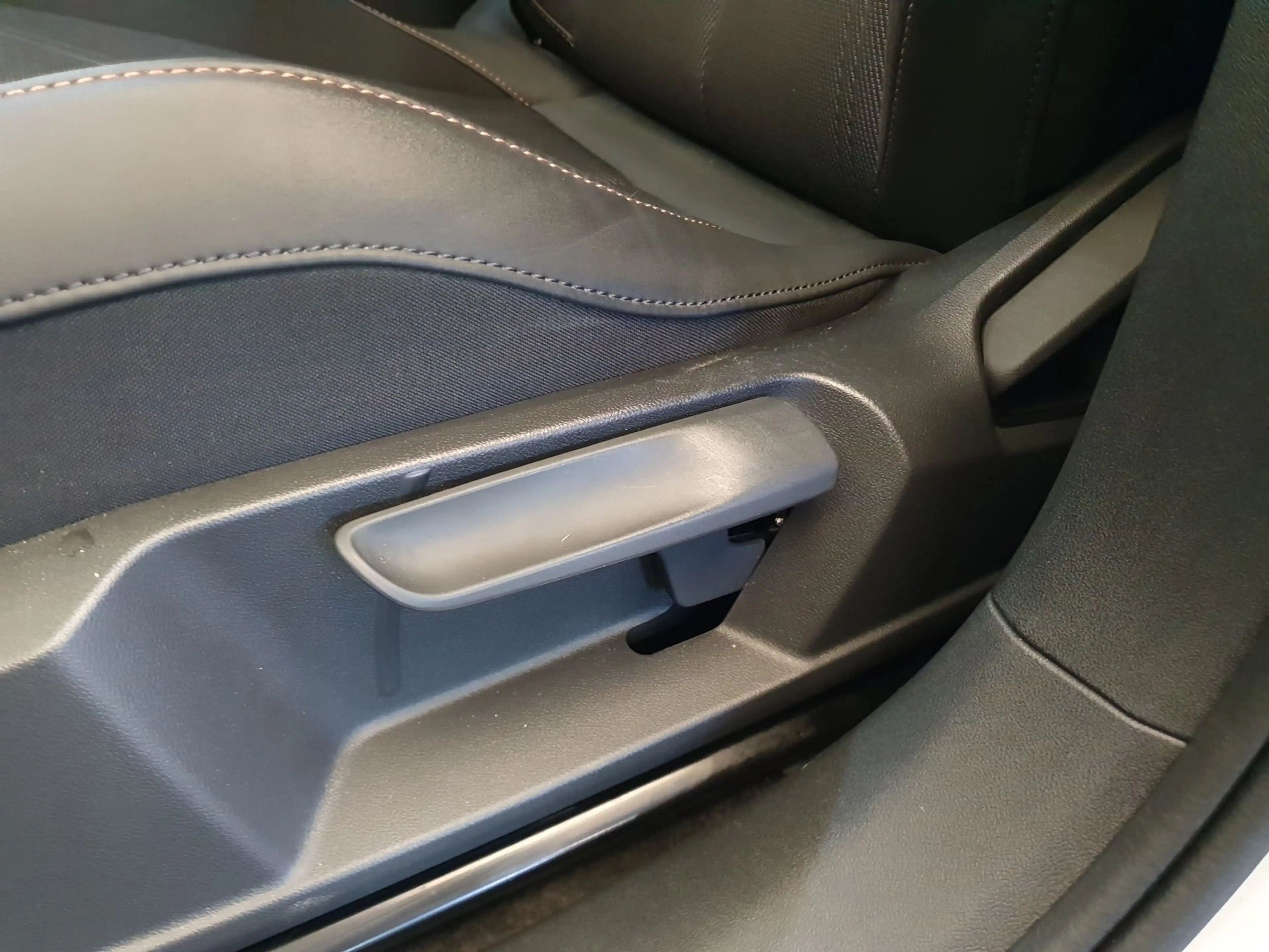 CUPRA Tavascan Business 82 kWh 286pk Camera, Acc, Keyless — photo 25