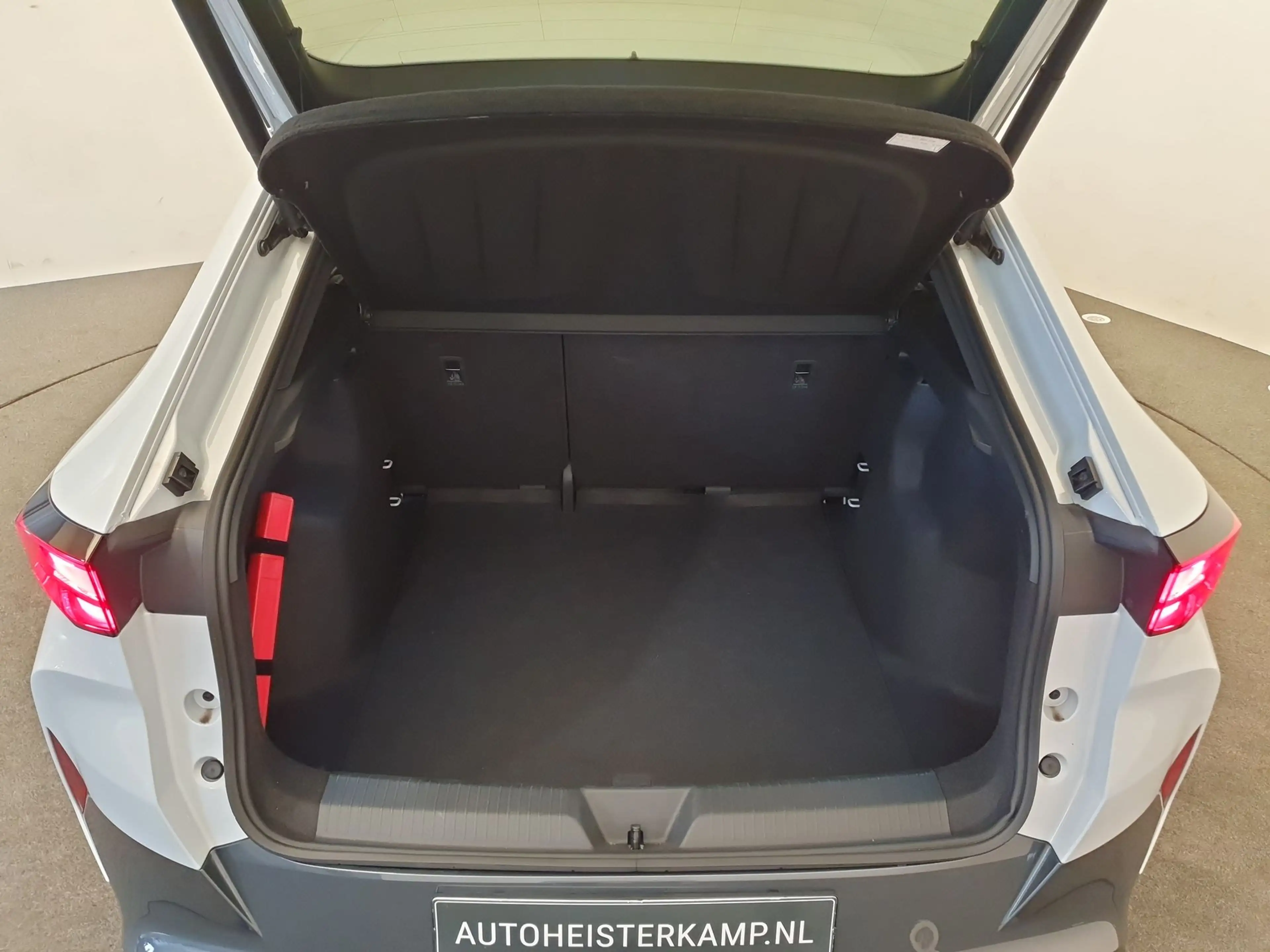 CUPRA Tavascan Business 82 kWh 286pk Camera, Acc, Keyless — photo 21