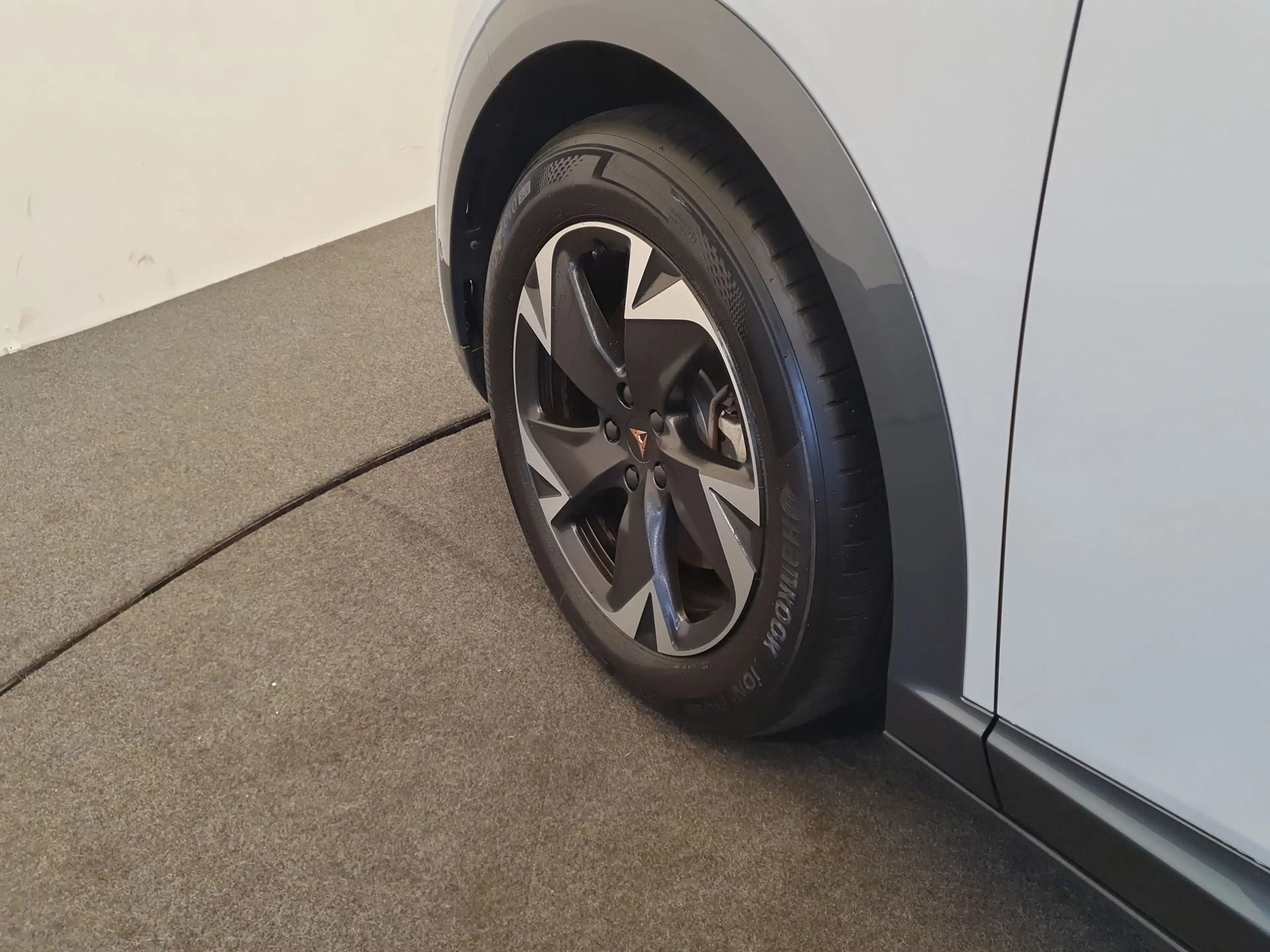 CUPRA Tavascan Business 82 kWh 286pk Camera, Acc, Keyless — photo 19