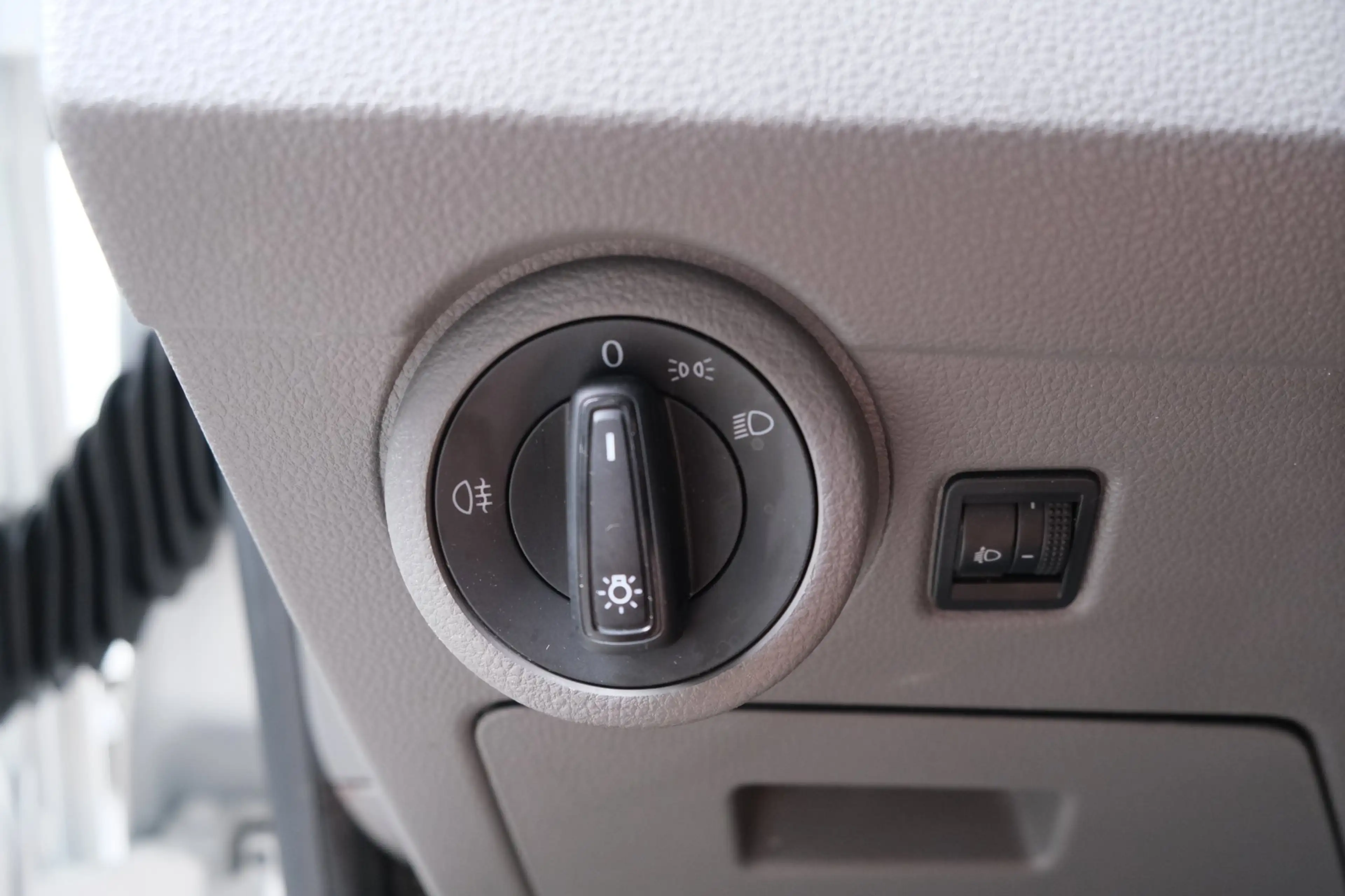 Volkswagen Transporter 2.0 TDI L1H1 26 DC - N.A.P. Airco, Cruise, Navi, C — photo 27