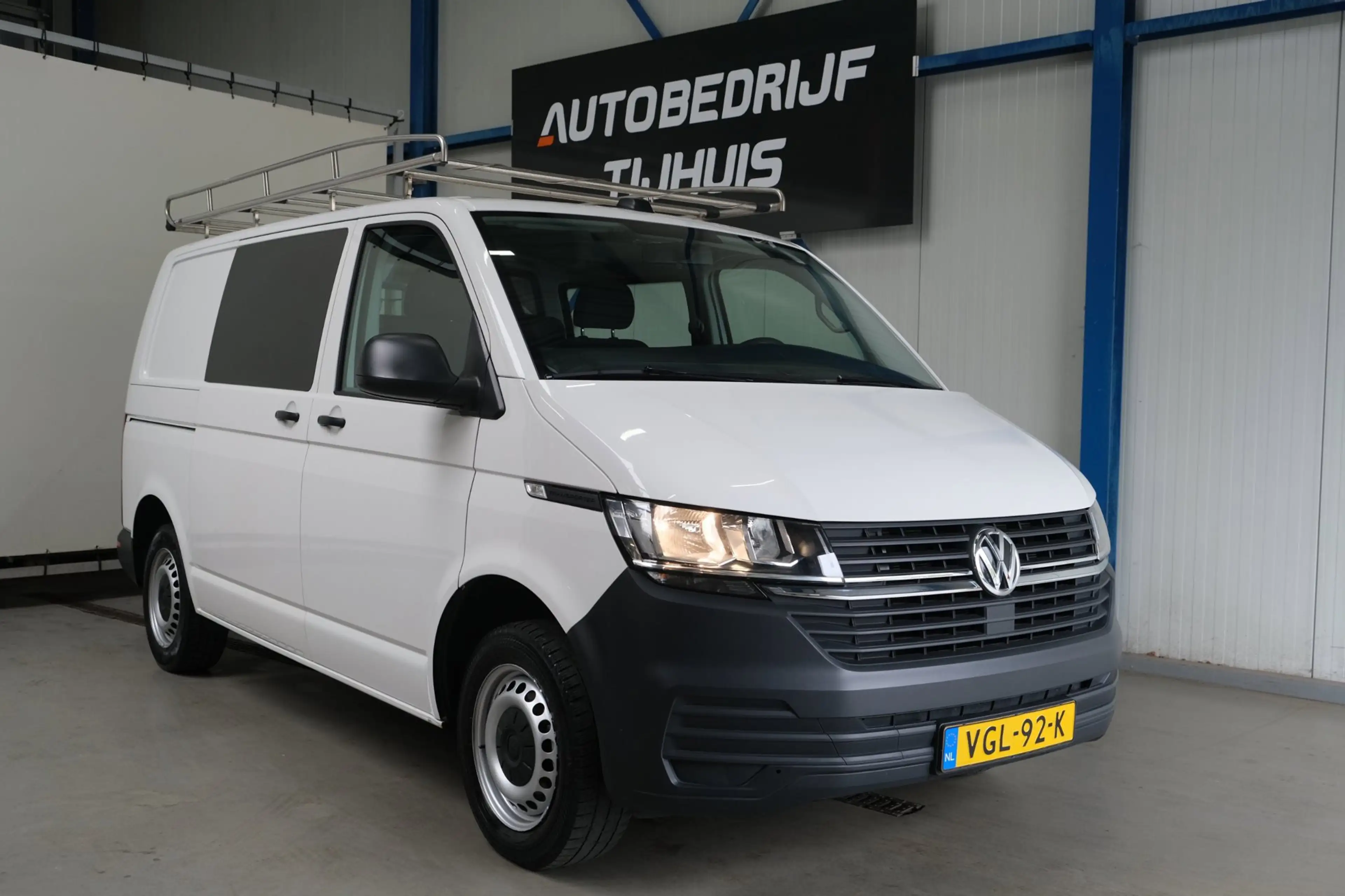 Volkswagen Transporter 2.0 TDI L1H1 26 DC - N.A.P. Airco, Cruise, Navi, C