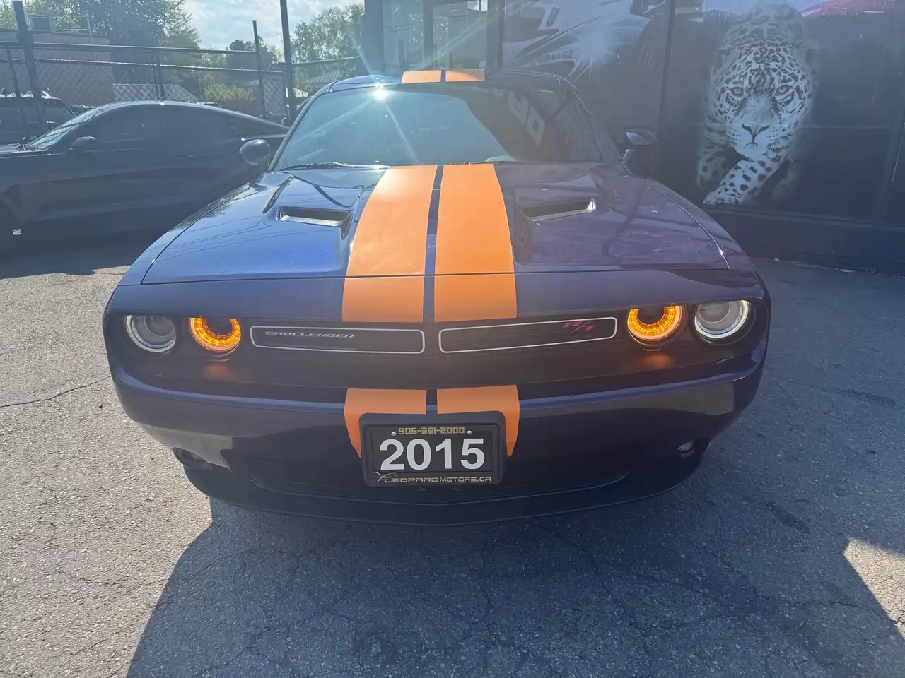 Dodge Challenger снимка Dodge Challenger