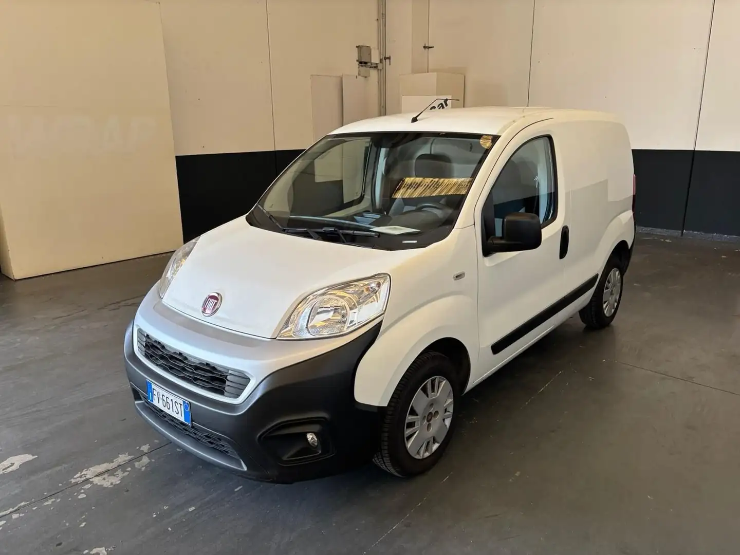 Fiat Fiorino Fiorino 1.4 8V 77CV Cargo SX IVA ESCLUSA Blanc - 1