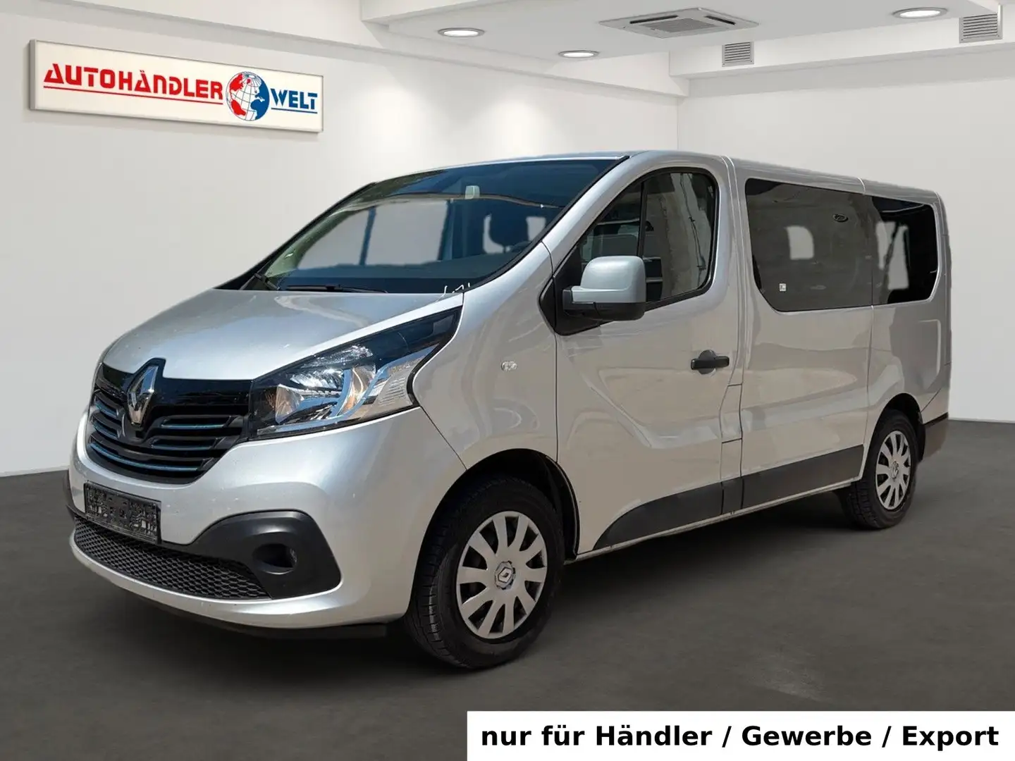 Renault Trafic Combi 1.6 dCi 9-Sitzer Klima Navigation P Argintiu - 1