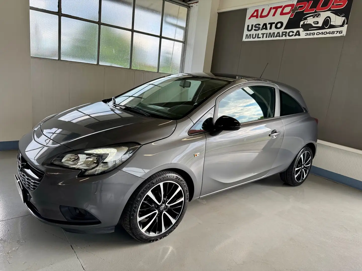 Opel Corsa 3p 1.4 b-Color Gpl 90cv Gris - 1