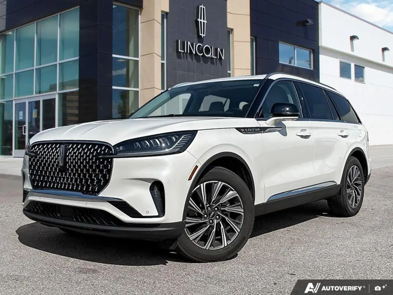 2026 Lincoln Aviator