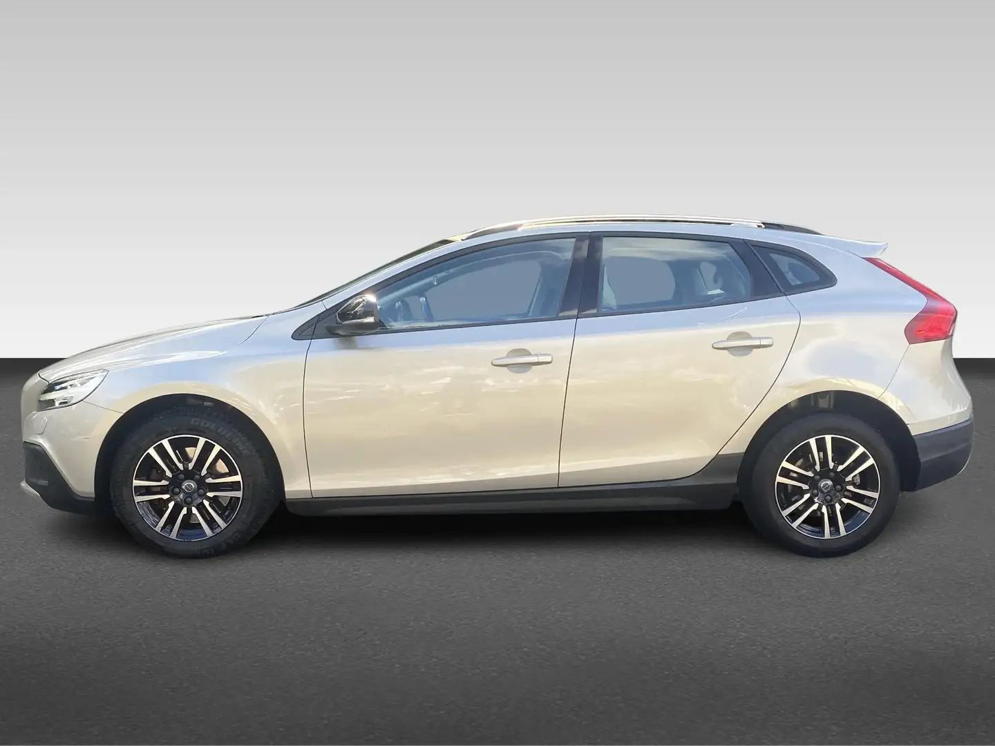 Volvo V40 Cross Country 2.0 T4 Momentum | Trekhaak Brun - 2