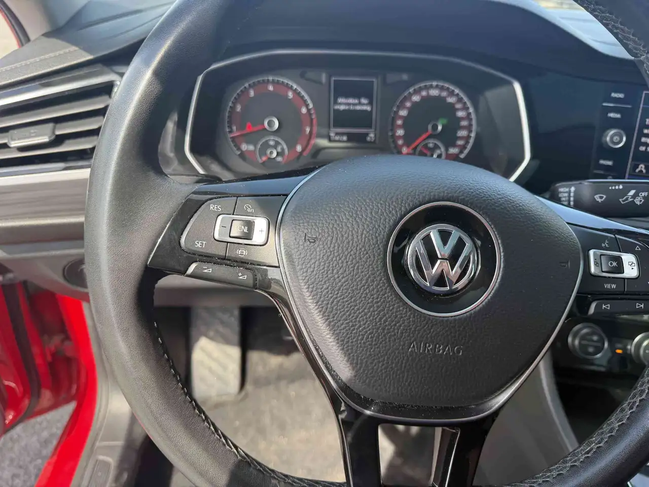 Volkswagen Jetta снимка Volkswagen Jetta