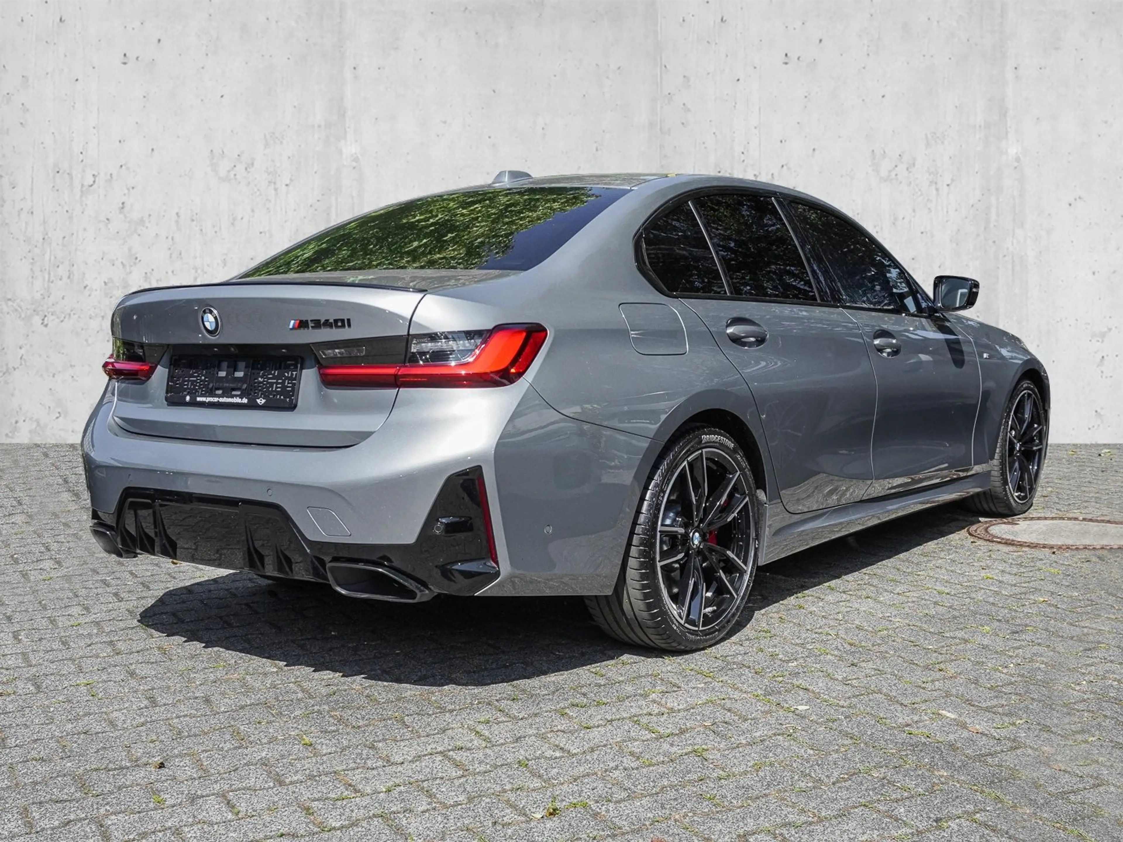 BMW 340 M340i xDrive M Sport RFK NAVI LED Sound Syst. — photo 2