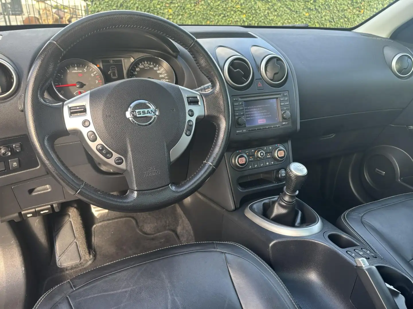 Nissan Qashqai 2.0 Tekna | Cruise control | Climate control | Nav Bleu - 2