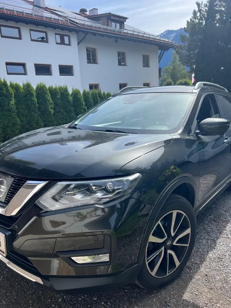 Nissan X-Trail X-TRAIL 2,0dCi Tekna ALL-MODE 4x4iTekna Grün - 2
