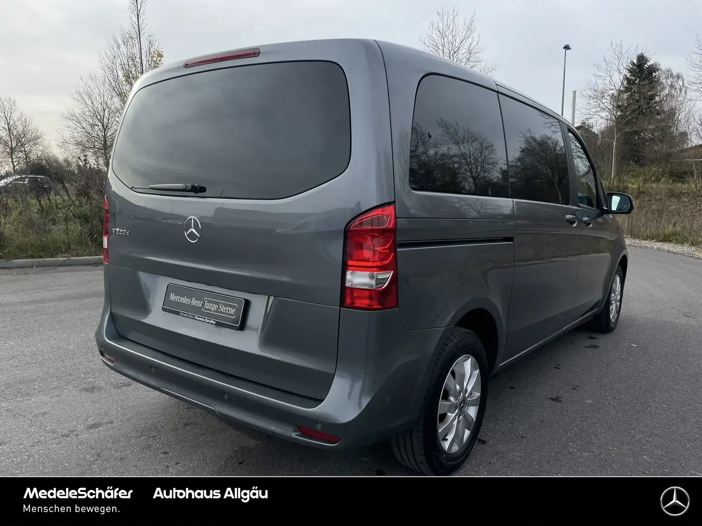 Mercedes-Benz V 220 V 220 d RISE Kompakt PDC KAMERA TISCH NAVI MBUX Grau - 2