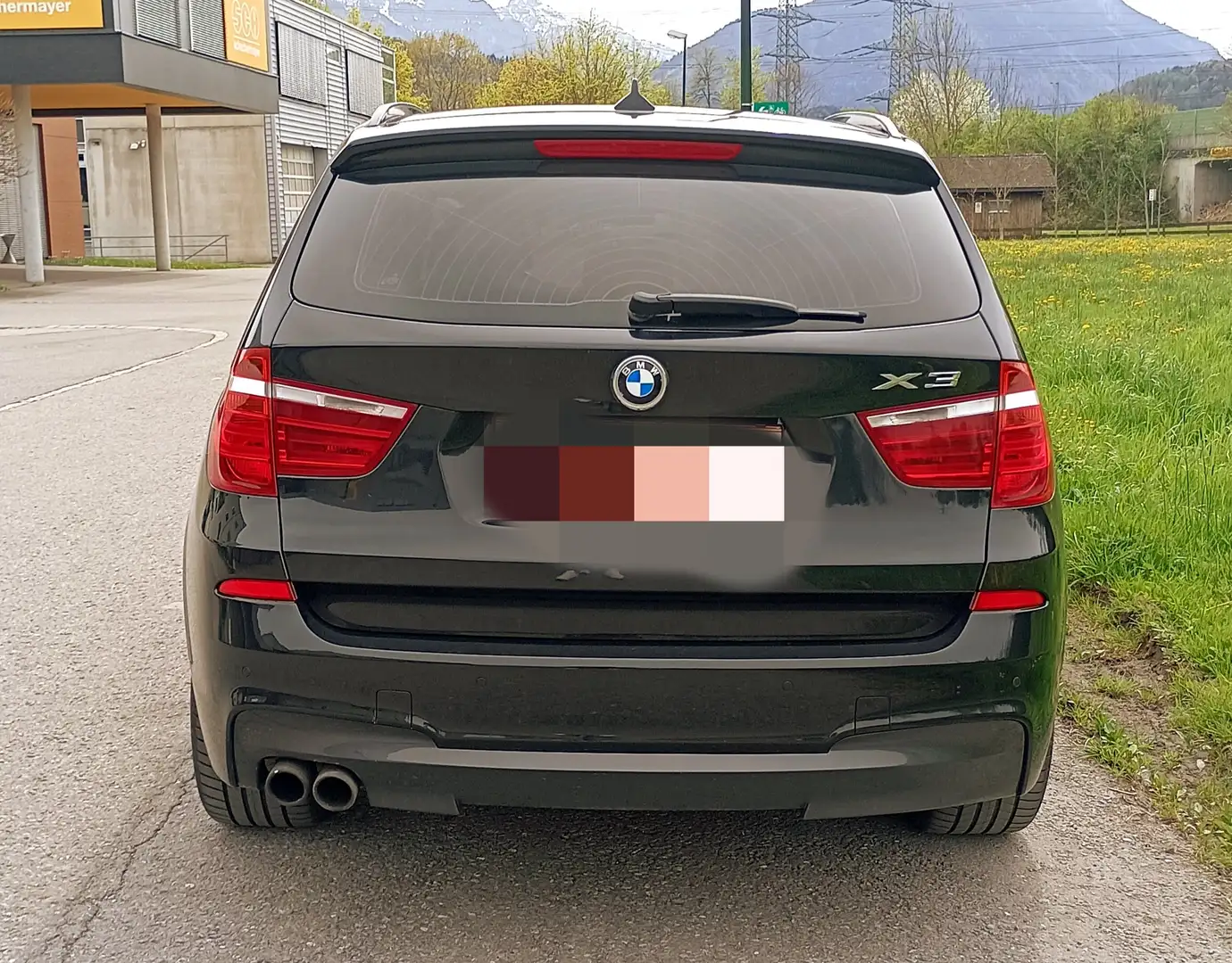 BMW X3 M Zwart - 2