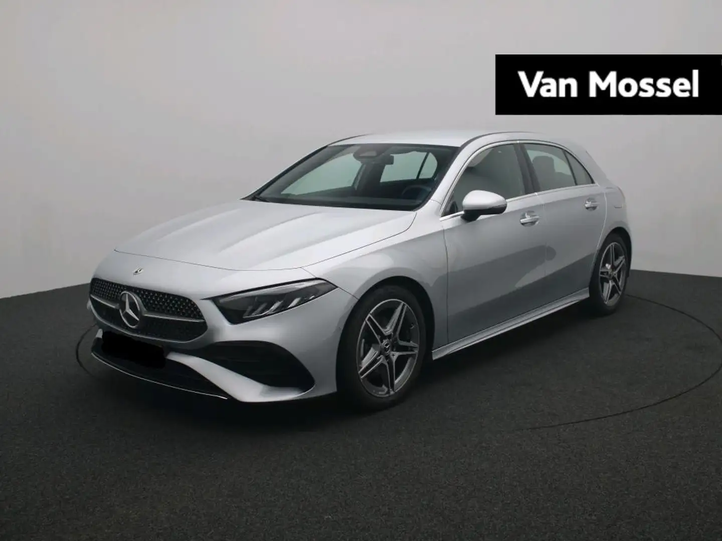 Mercedes-Benz A 180 Star Edition + AMG LINE + CARPLAY + SENSOREN + CAM Zilver - 1