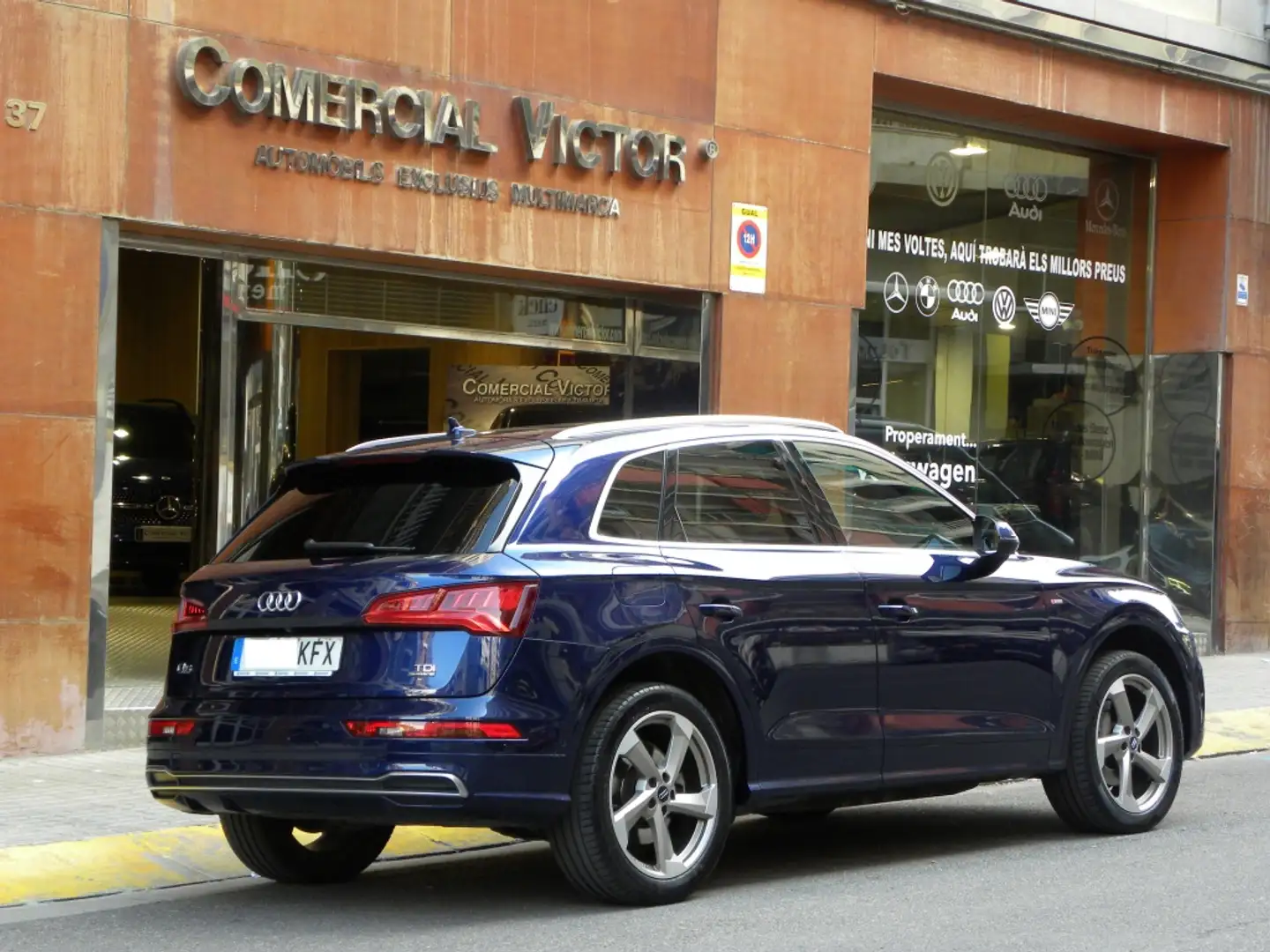 Audi Q5 2.0TDI S line quattro-ultra S tronic 140kW Azul - 2