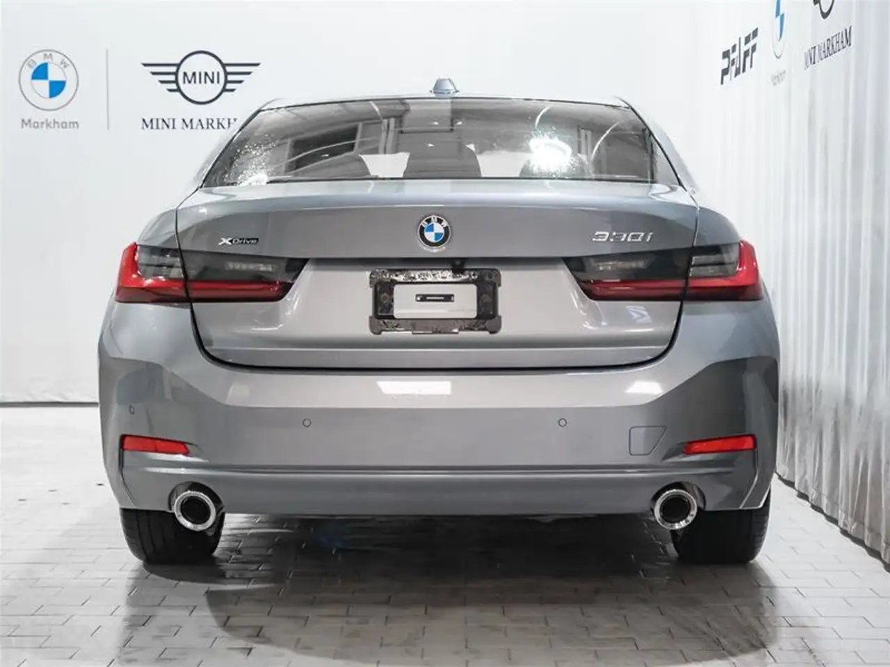 BMW 3 Series снимка BMW 3 Series