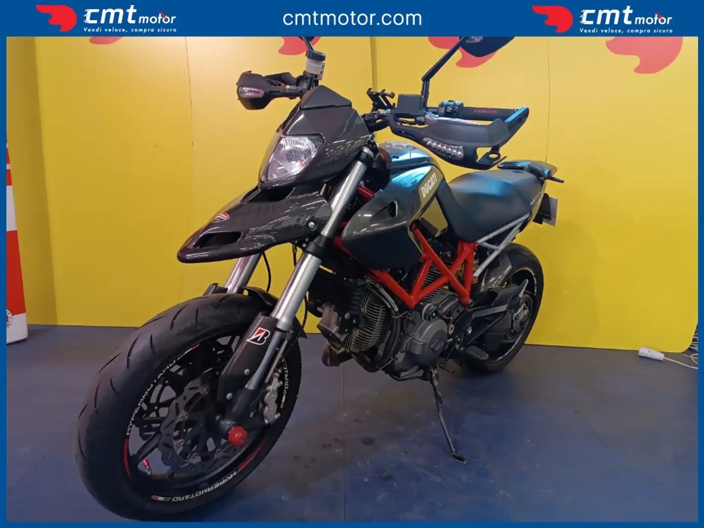 Ducati Hypermotard 796 - 2