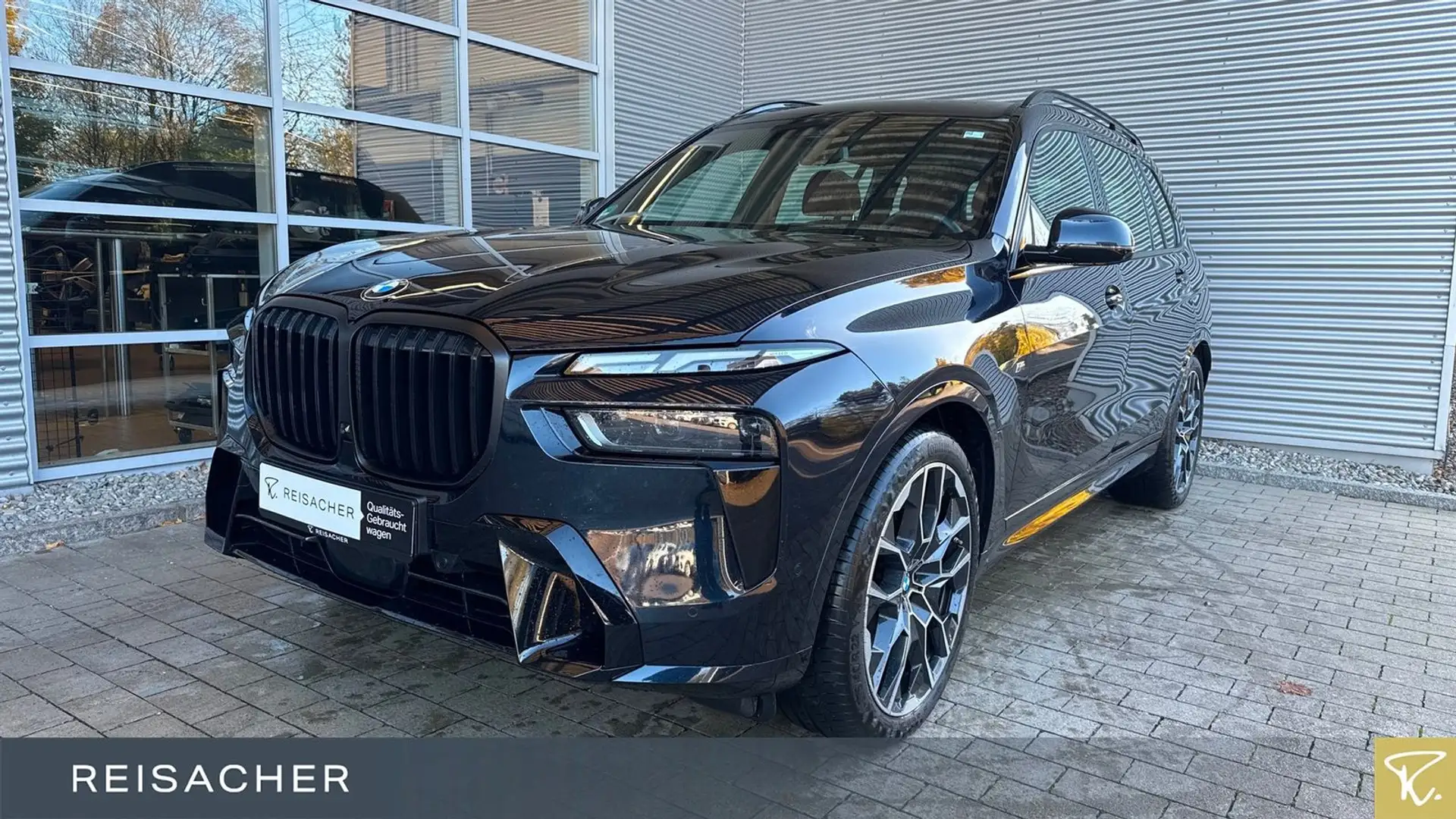 BMW X7 xDrive40d M-Sport 360° HUD Standhzg AHK PANO Schwarz - 1