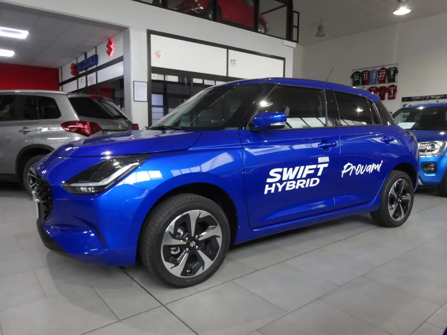 Suzuki Swift 1.2 hybrid Top 4wd allgrip Blu/Azzurro - 2