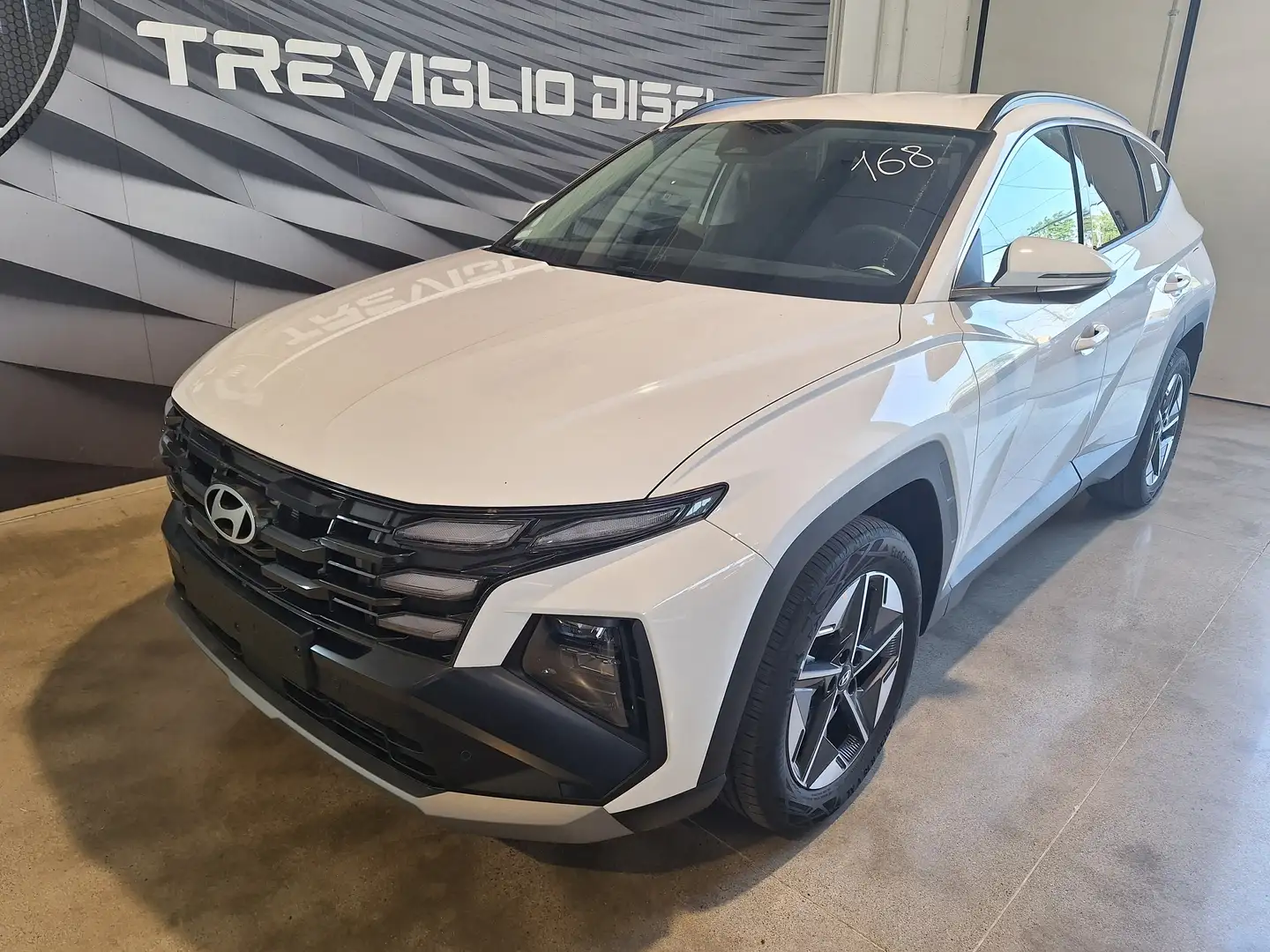 Hyundai TUCSON 1.6CRDI DCT 136 48V BUSINESS KM ZERO Gris - 1