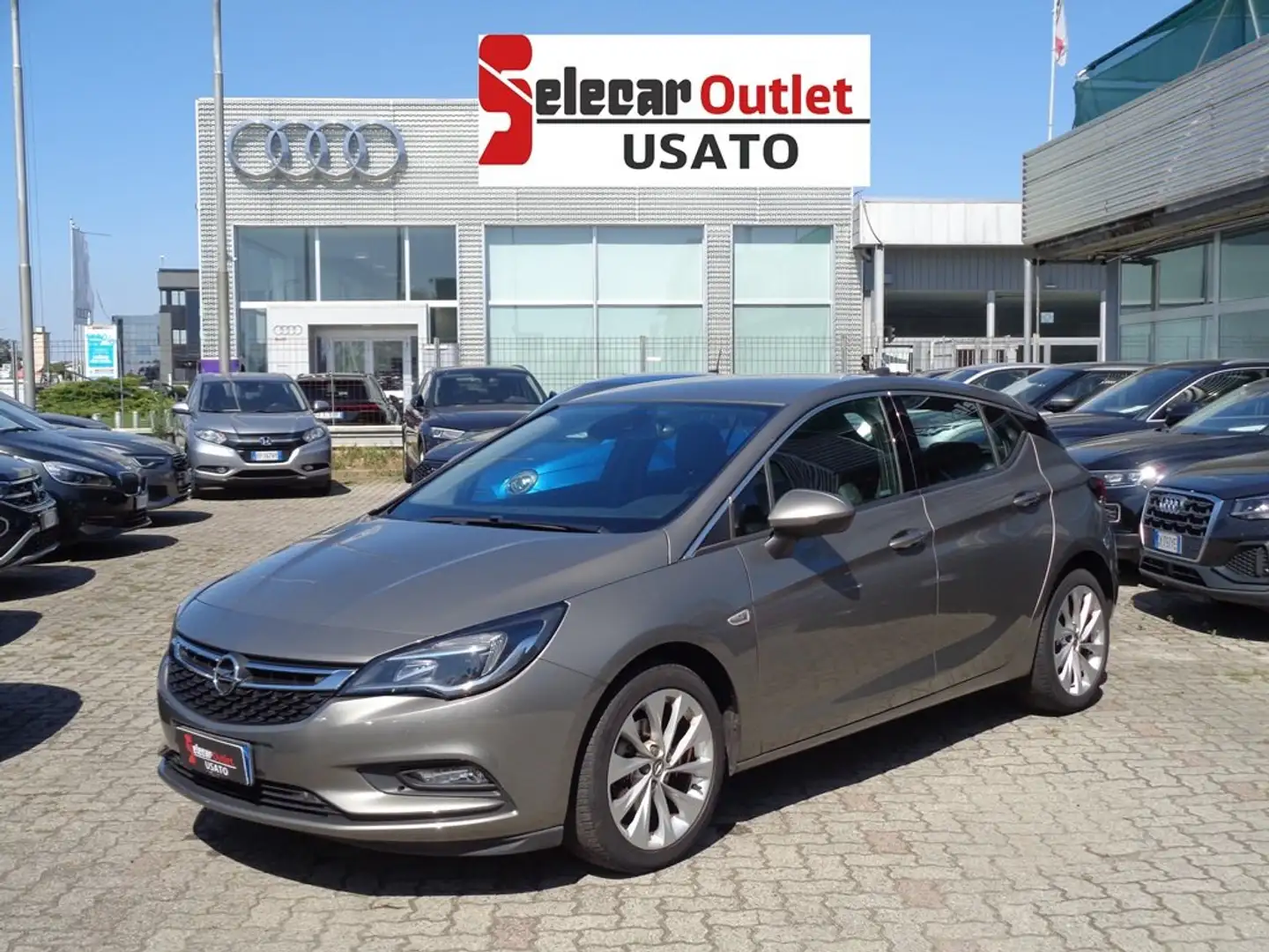 Opel Astra 1.4 T 150 CV S&S 5p. Innovation Grigio - 1