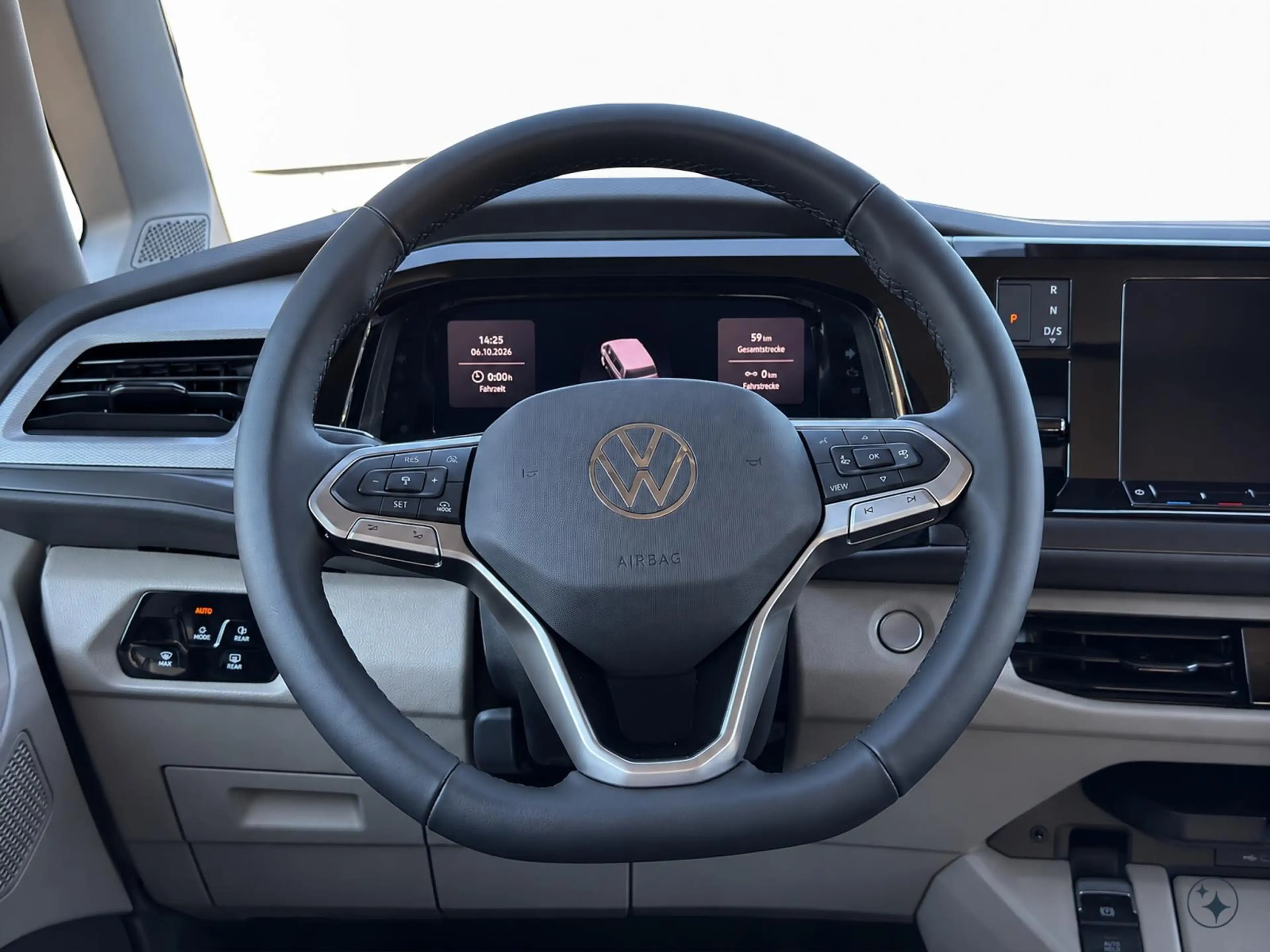 Volkswagen T7 California Beach Tour — photo 9
