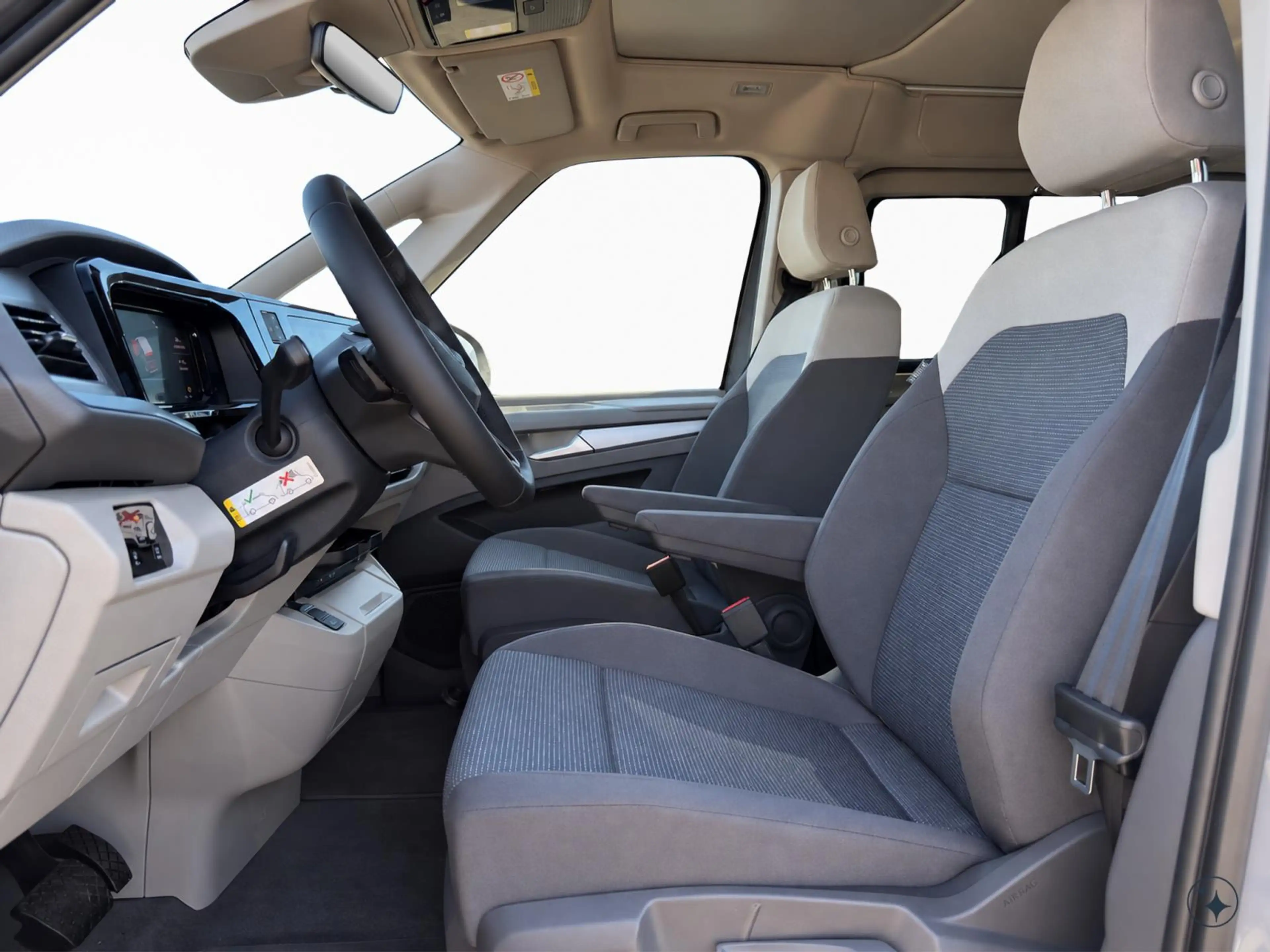Volkswagen T7 California Beach Tour — photo 2