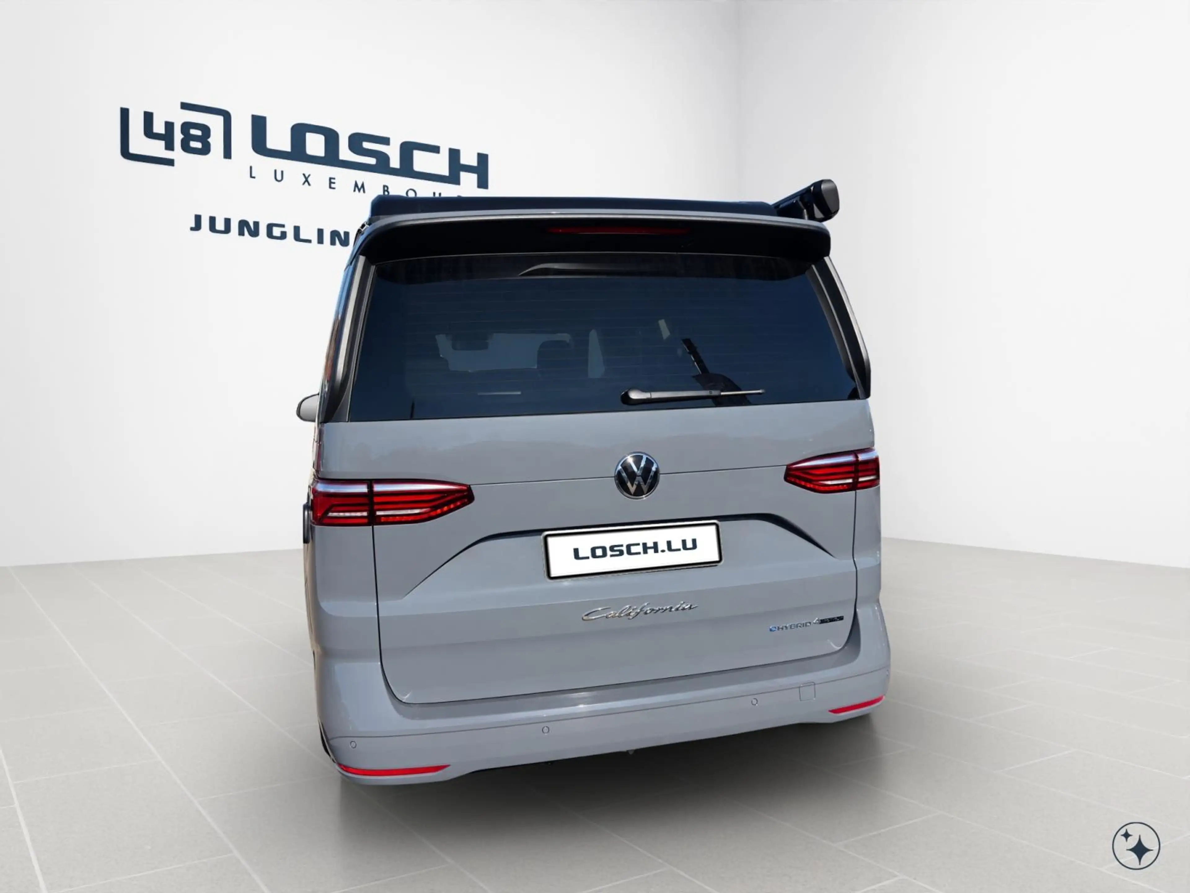 Volkswagen T7 California Beach Tour — photo 8