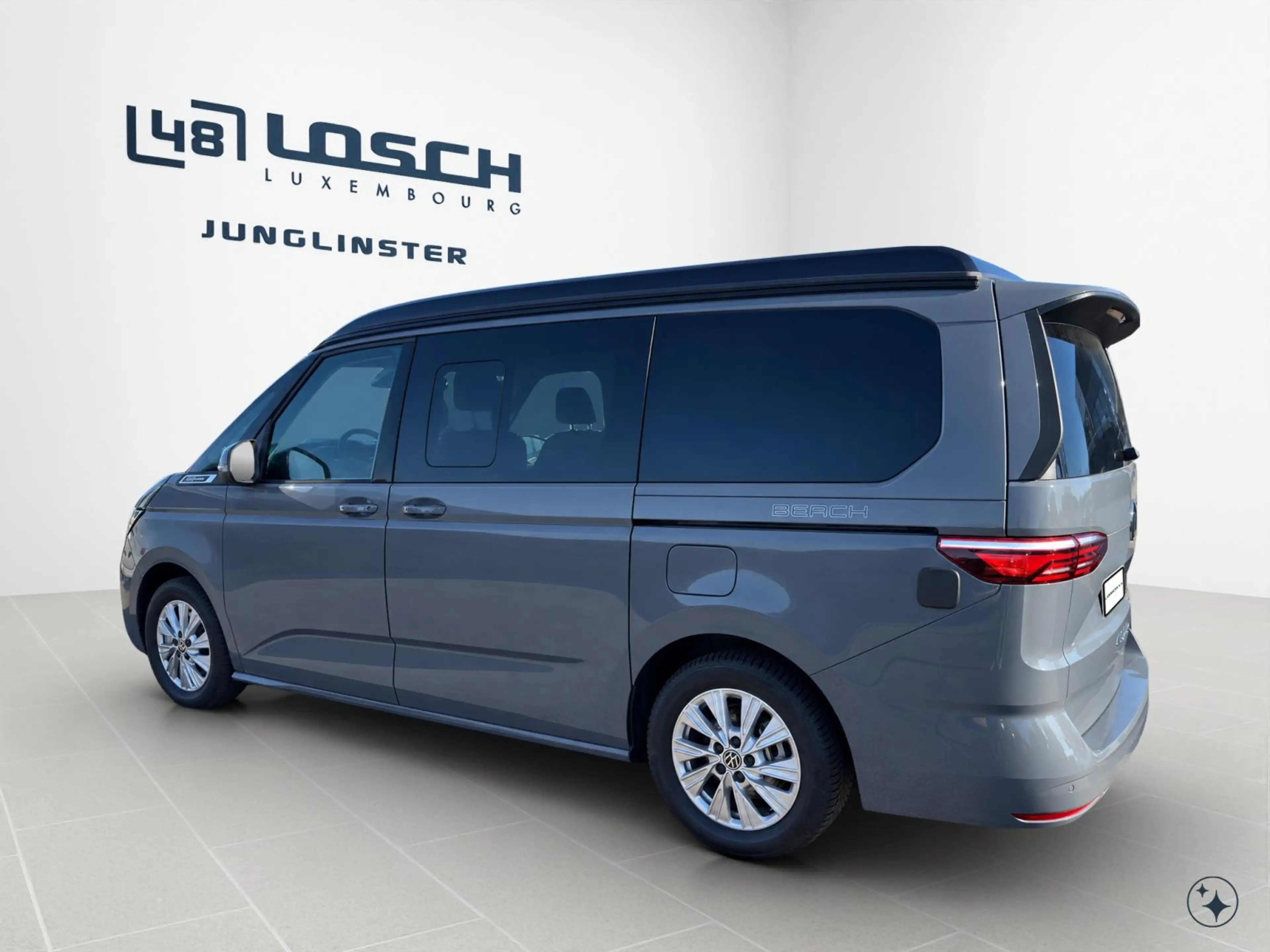 Volkswagen T7 California Beach Tour — photo 6