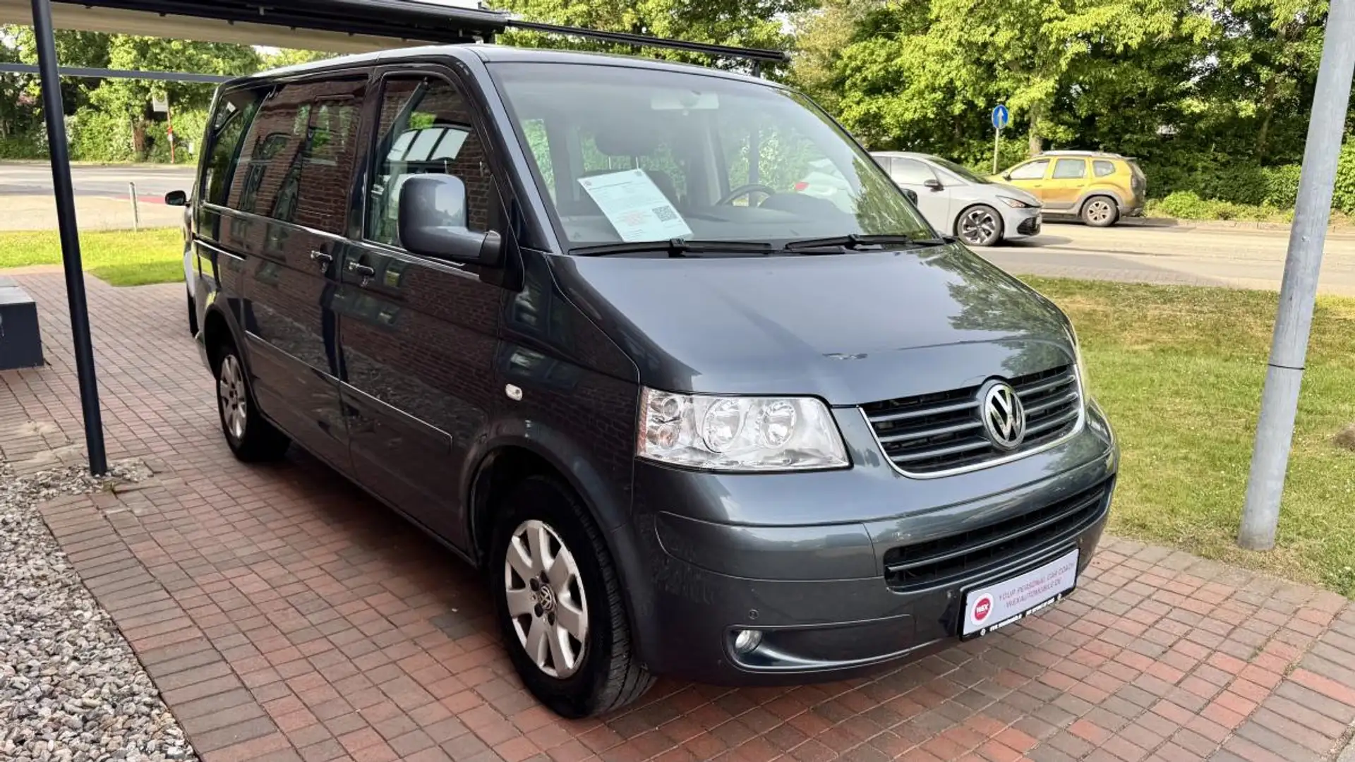 Volkswagen T5 Multivan Comfortline Silber - 2