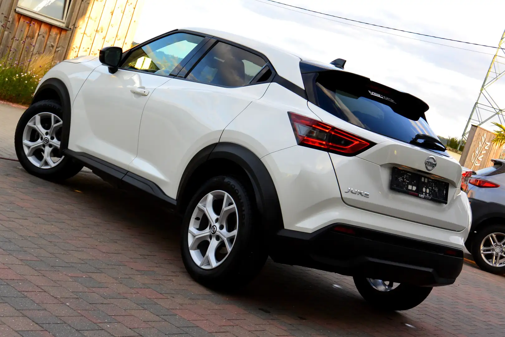 Nissan Juke 1.0 N-CONNECTA*BOITE AUTO*CAMERA*NAVI*GARANTIE* Wit - 2