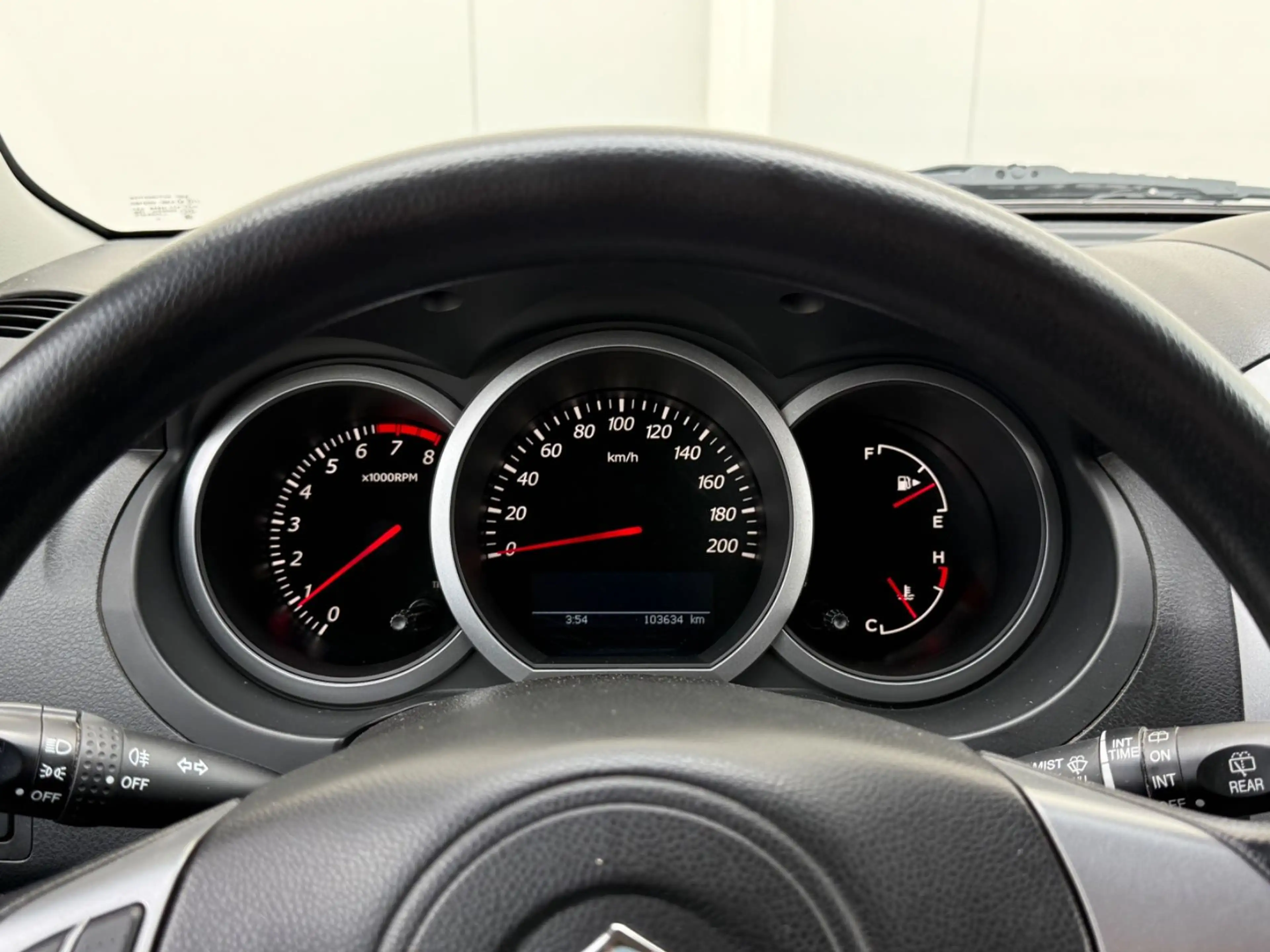 Suzuki Grand Vitara 4x4 1.HAND KLIMA ALU AHK — photo 11