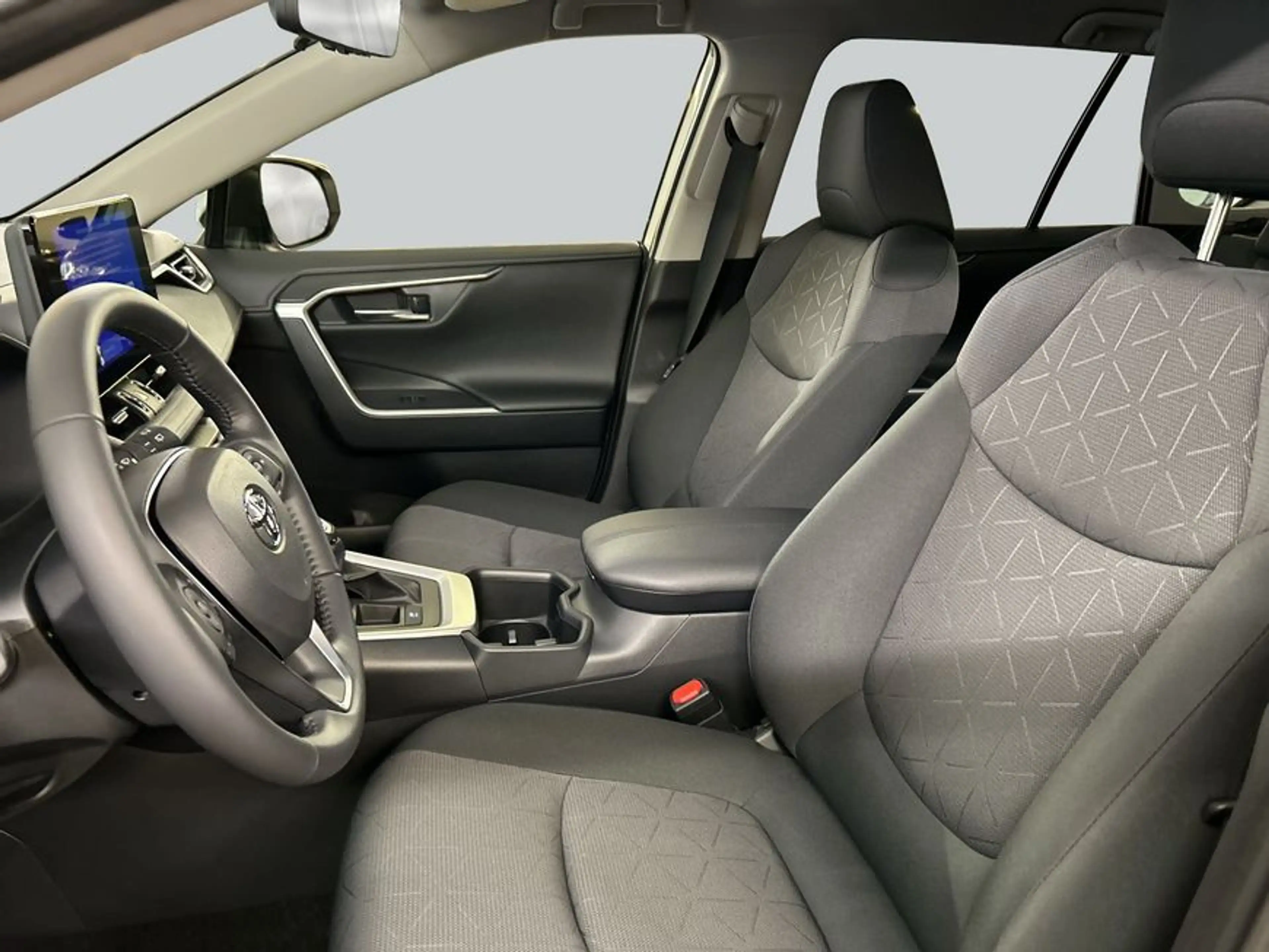 Toyota RAV 4 4x2 Hybrid Team D — photo 10