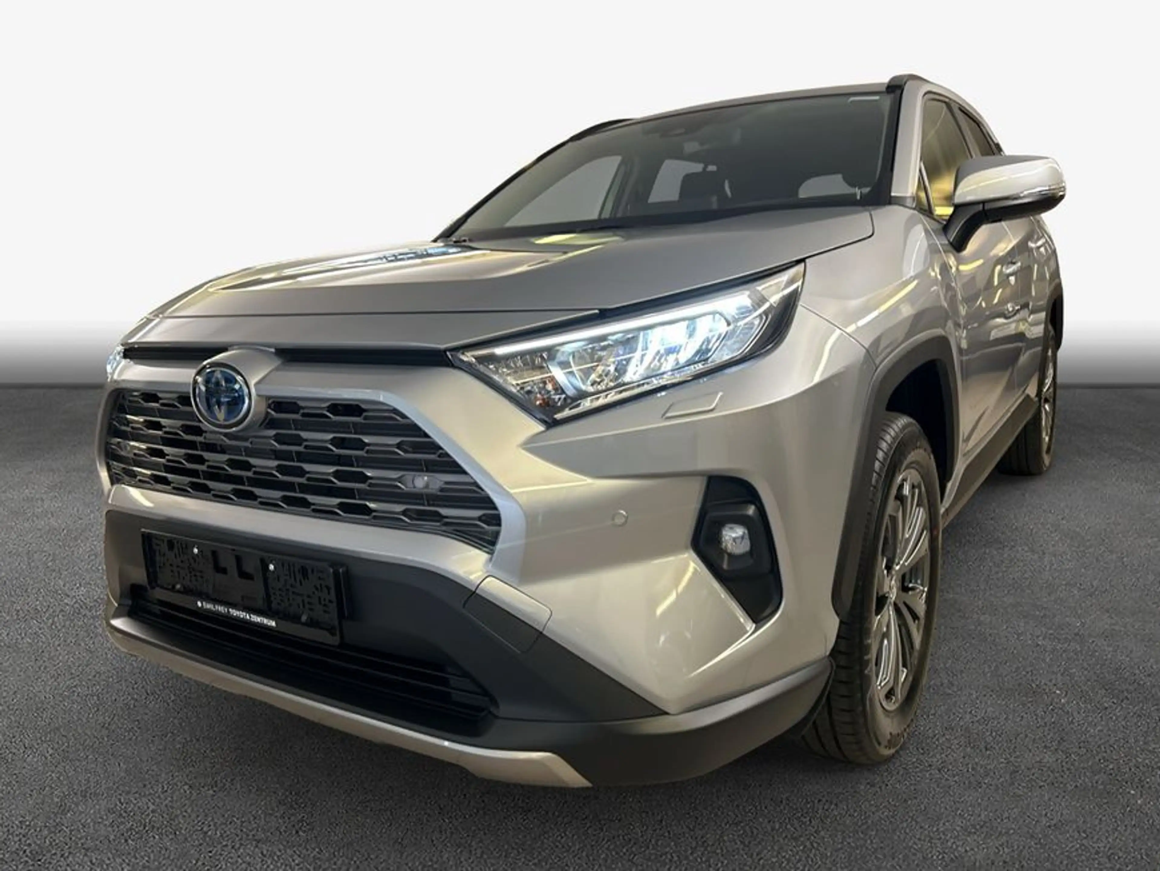 Toyota RAV 4 4x2 Hybrid Team D — photo 6