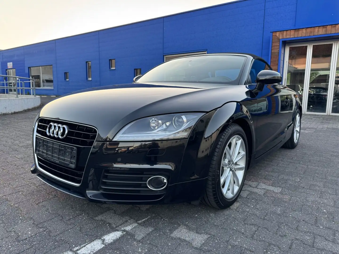 Audi TT Coupe/Roadster 1.8 TFSI Roadster*PDC*SHZ*NAVI Schwarz - 2