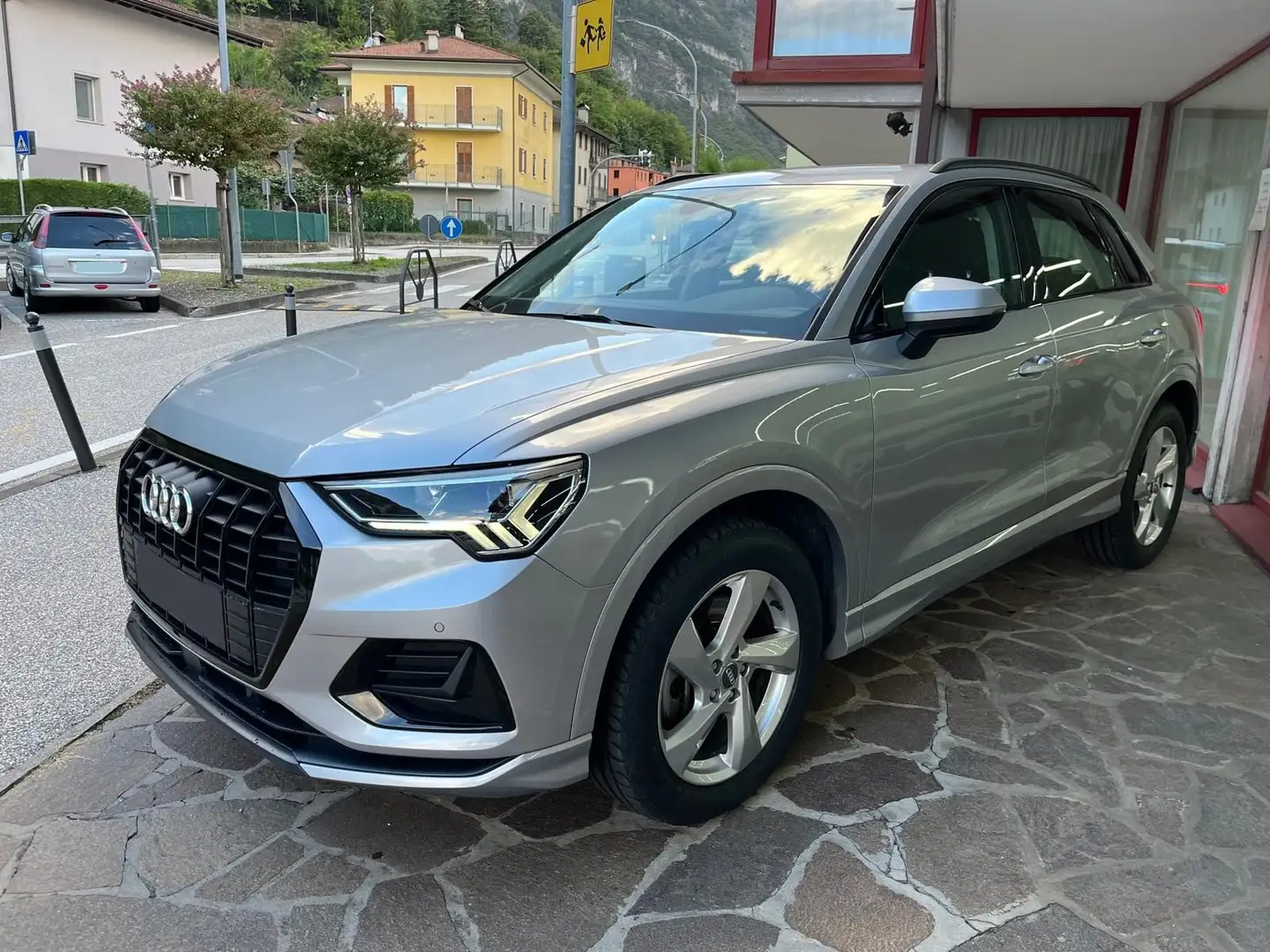 Audi Q3 40 2.0 TDI 190CV quattro S-Tronic Argento - 1