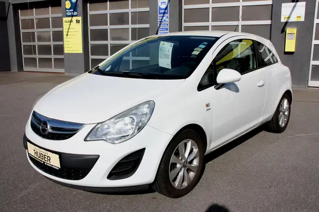 Opel Corsa Active Klima Winter PDC 1.4 16V TÜV neu AHK