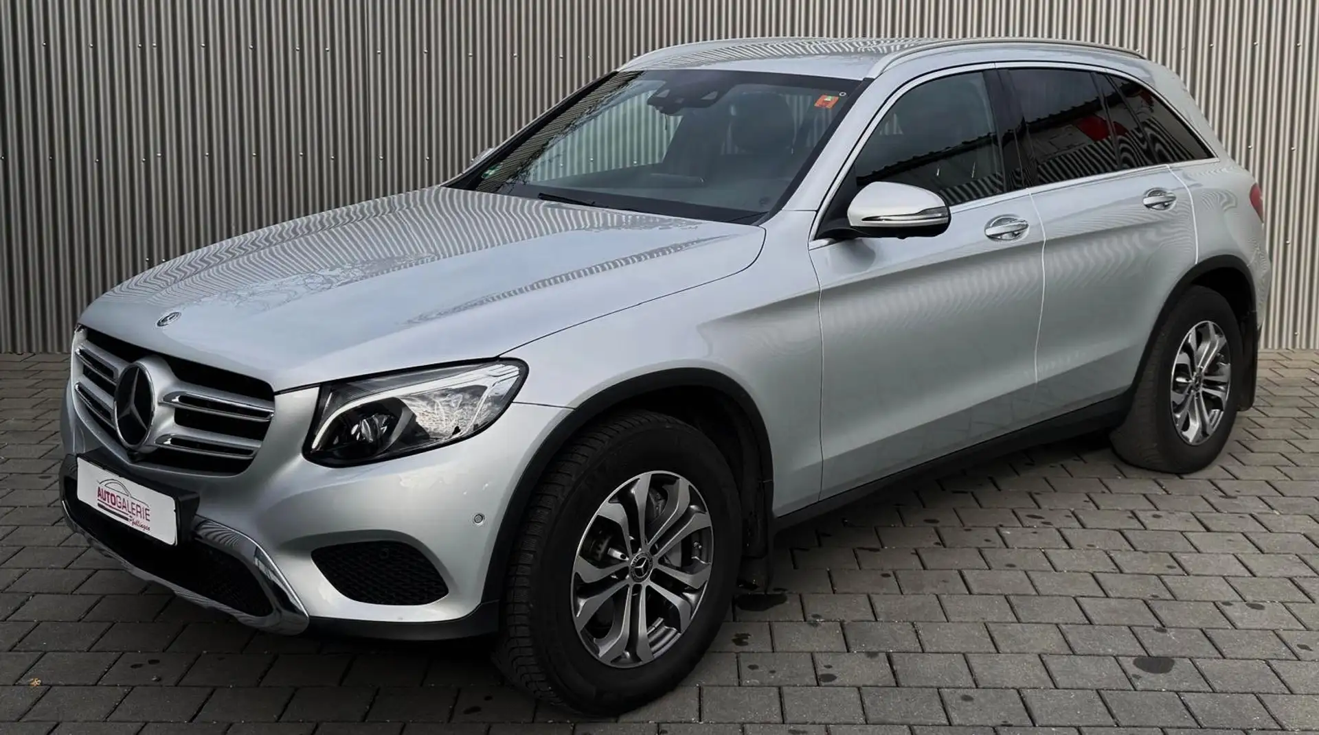 Mercedes-Benz GLC 350 GLC GLC 350 d 4Matic Offroad Paket Silber - 1