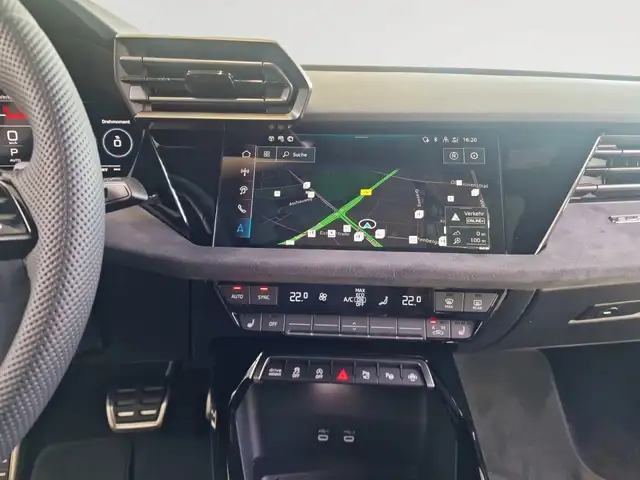 Audi RS3 view 9