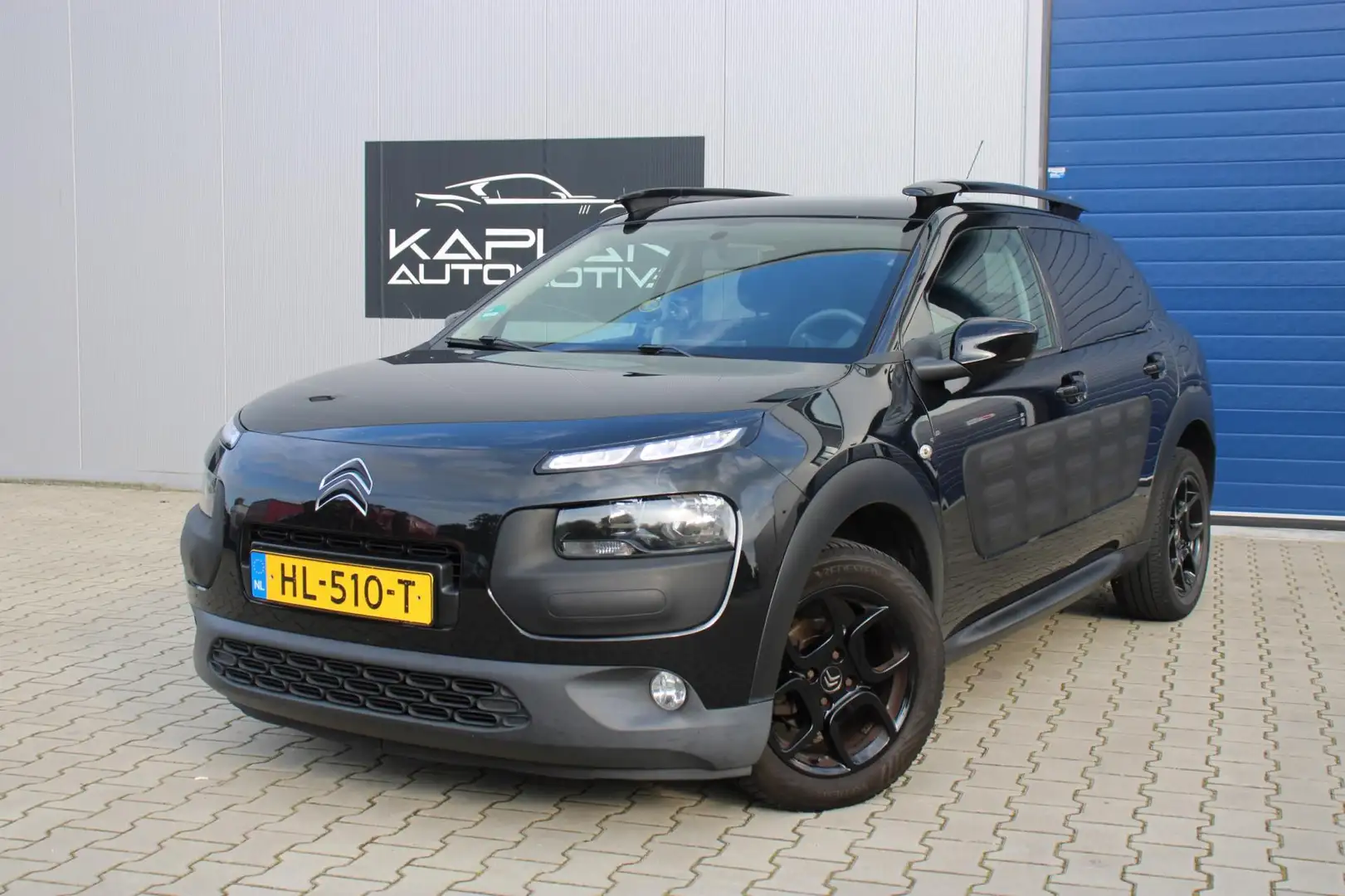 Citroen C4 Cactus 1.2 PureTech Feel NAP Distr V.V TREKHAAK Zwart - 1