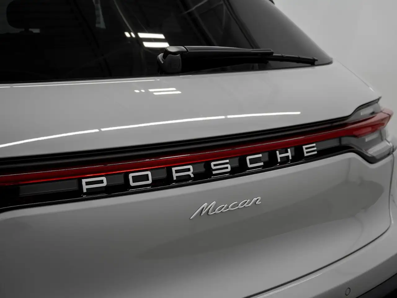 Porsche Macan снимка Porsche Macan