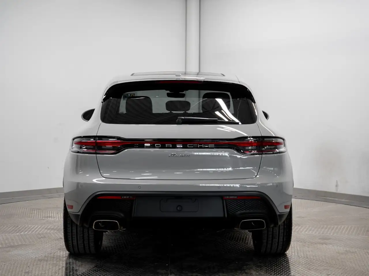 Porsche Macan снимка Porsche Macan