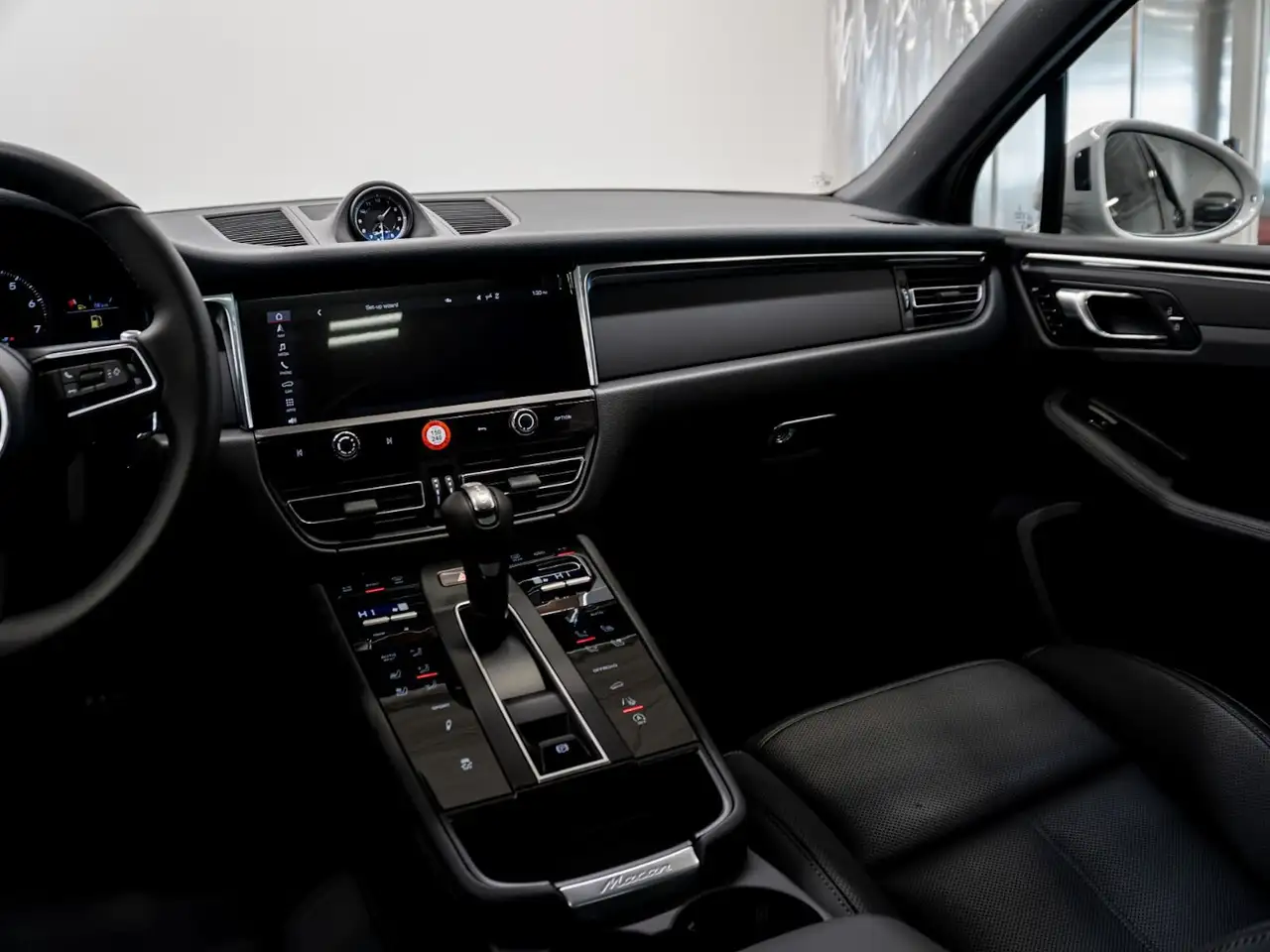 Porsche Macan снимка Porsche Macan